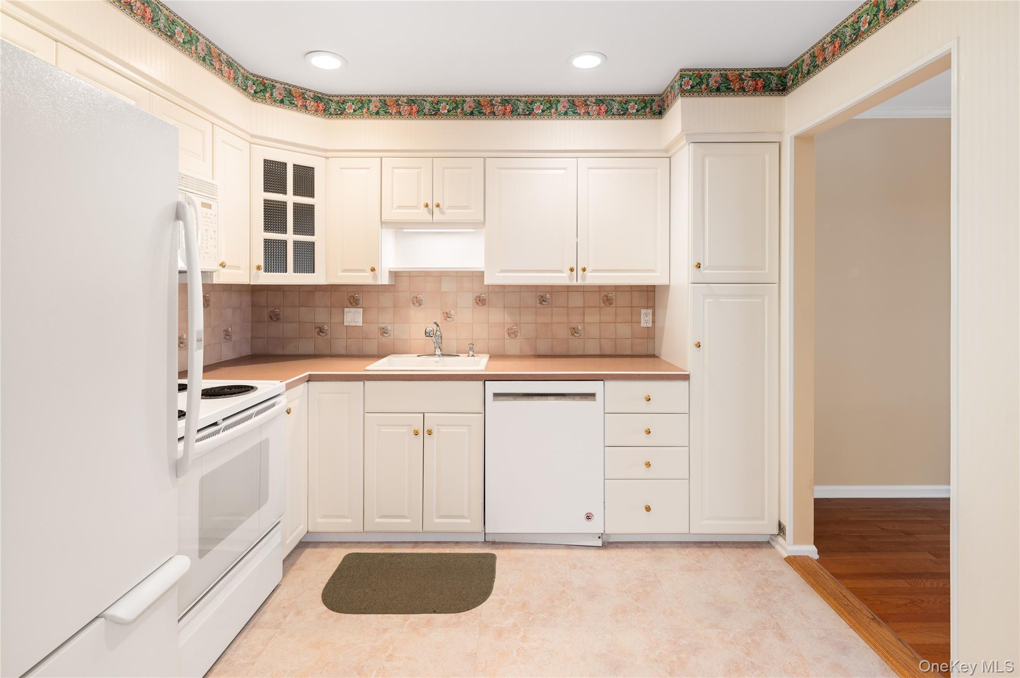 #17 photo, 502 Kensington Way, Mount Kisco , NY 10549