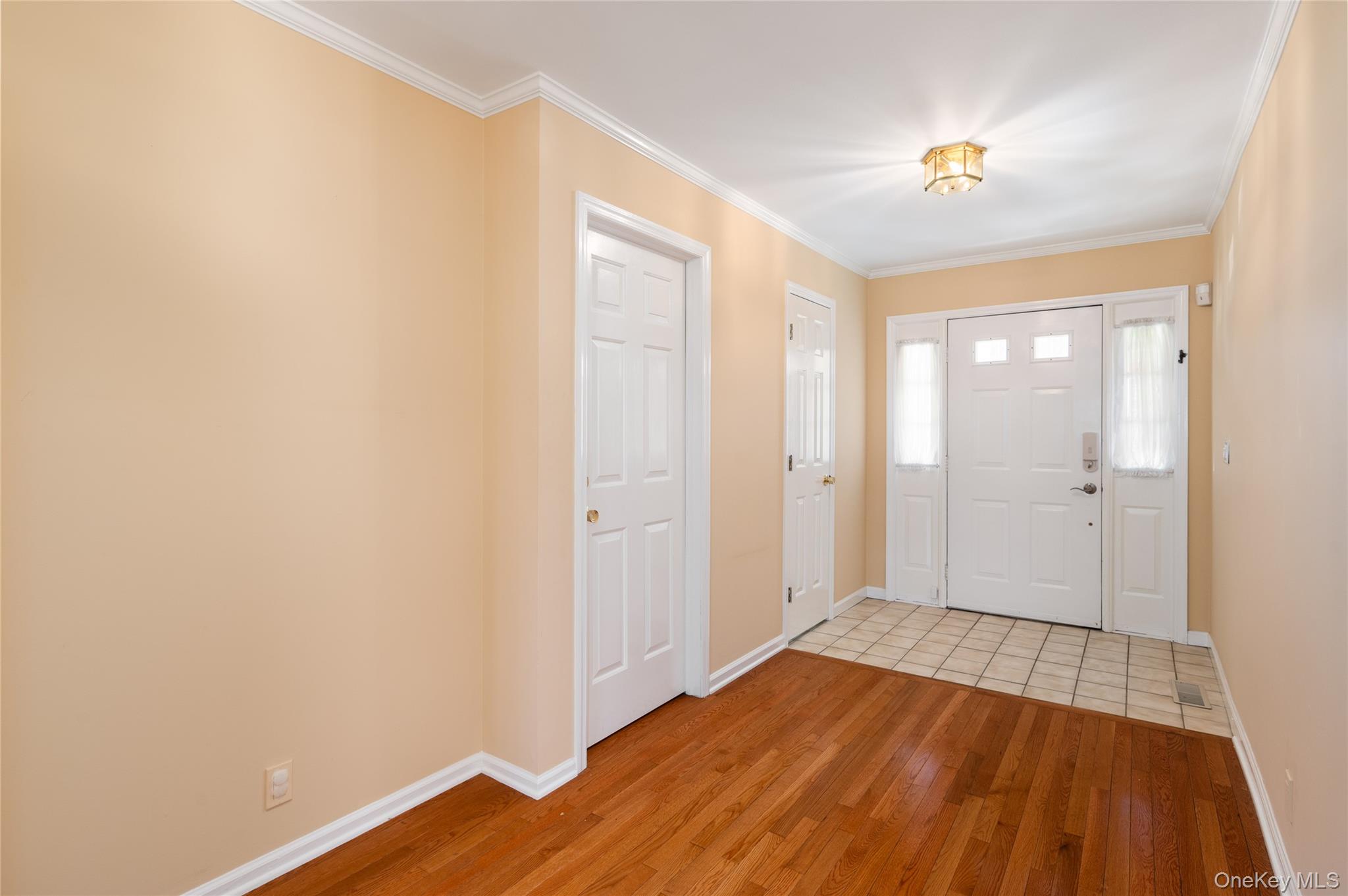 #2 photo, 502 Kensington Way, Mount Kisco , NY 10549