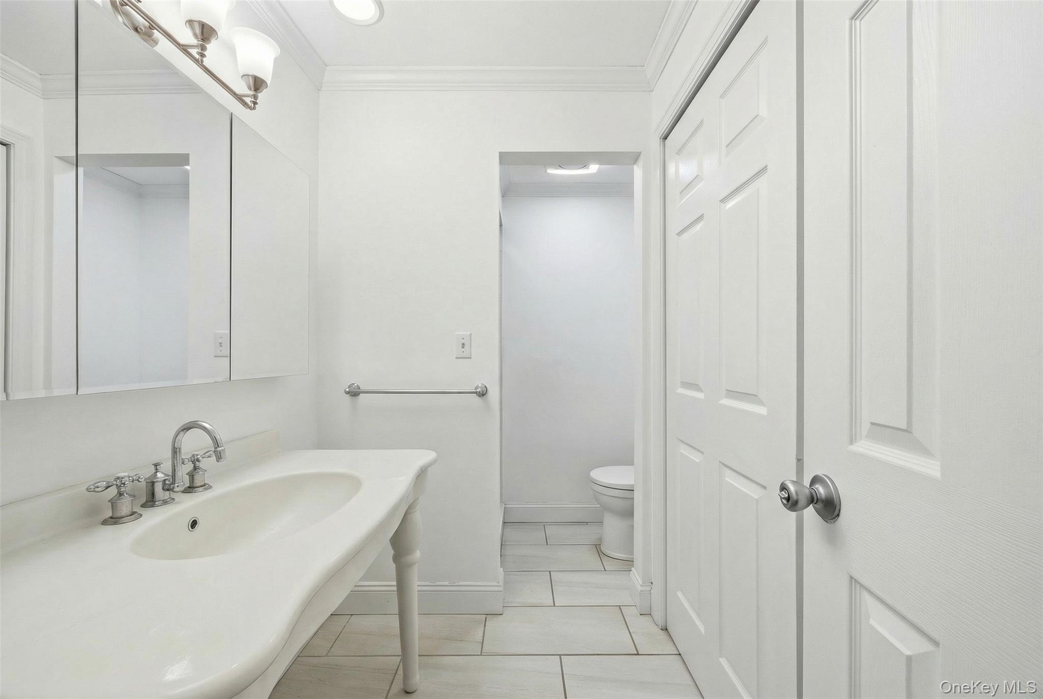 #20 photo, 1005 Colony Drive, Hartsdale , NY 10530