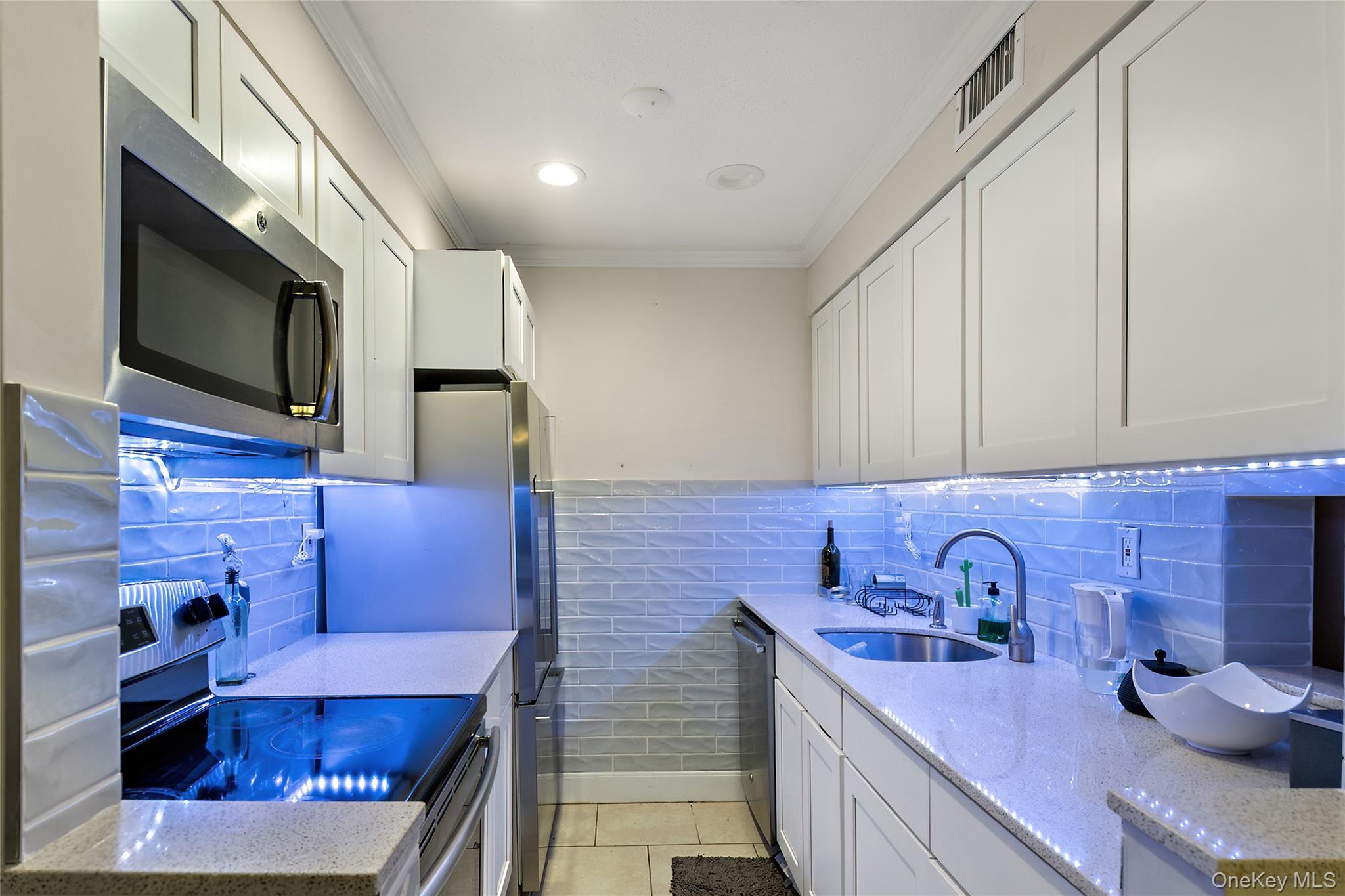 #3 photo, 1005 Colony Drive, Hartsdale , NY 10530