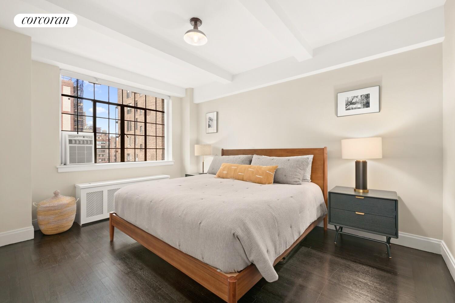 #6 photo, 81 IRVING Place, Gramercy Park , NY 10003