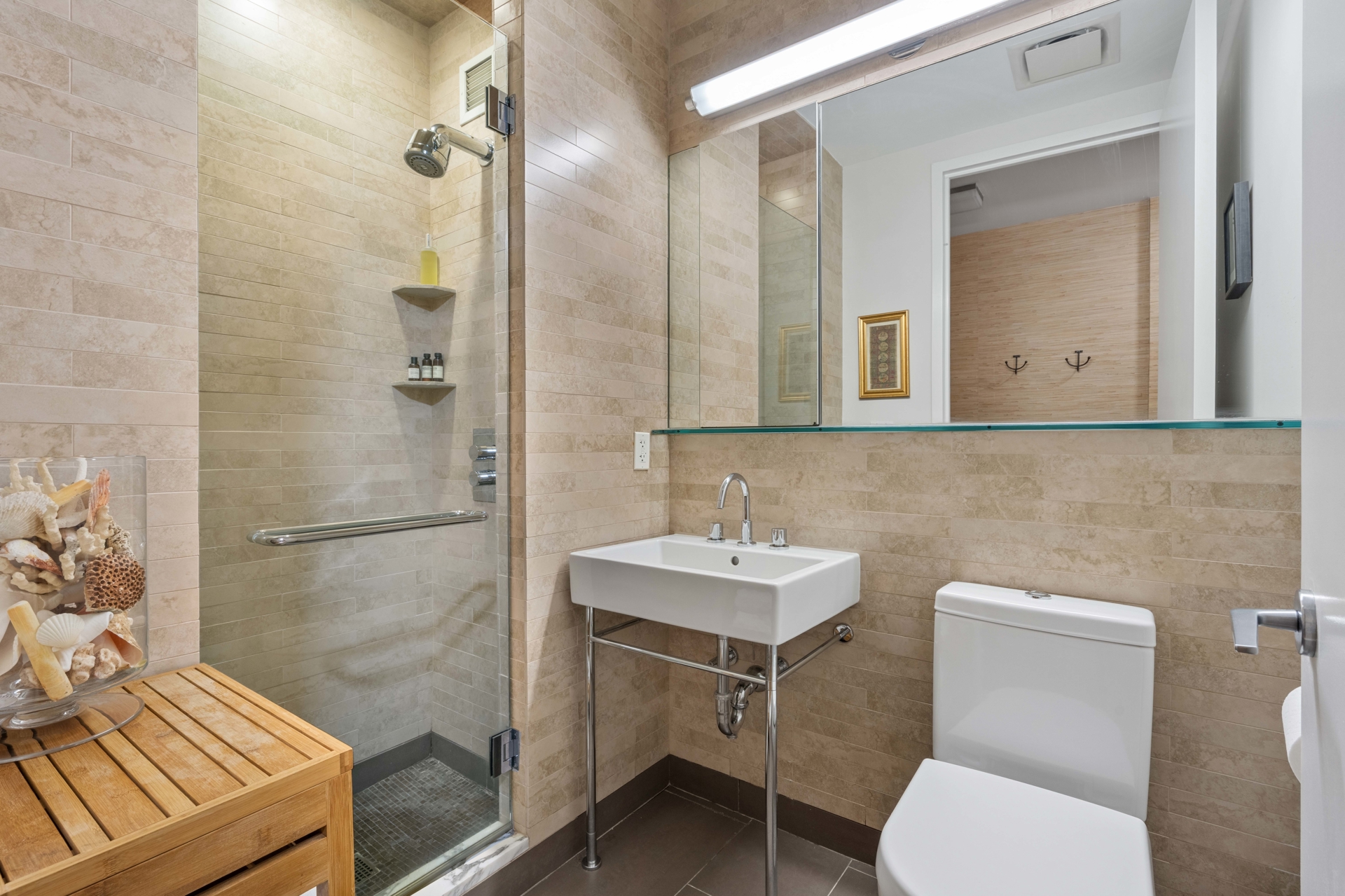 #10 photo, 406 W 45TH Street, Hell's Kitchen , NY 10036