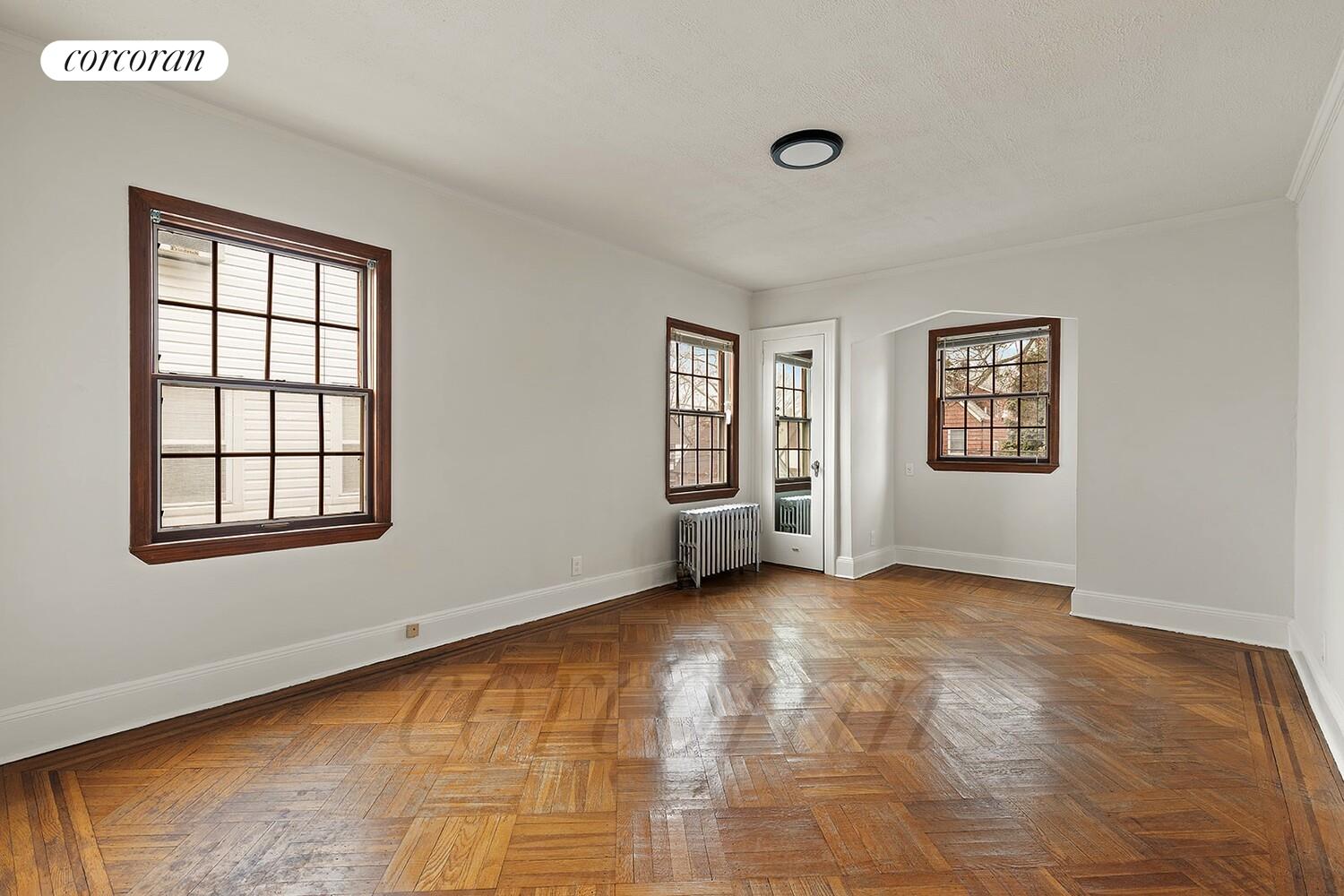 #4 photo, Bellerose, Bellerose , NY 11427