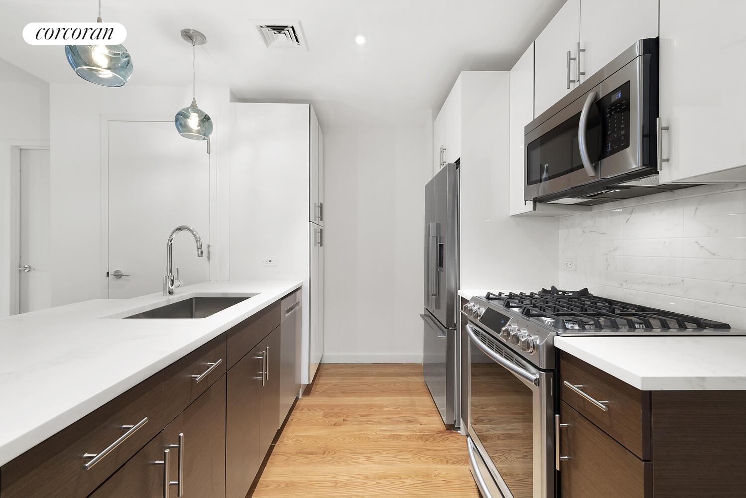 #3 photo, 287 PACIFIC Street, Boerum Hill , NY 11201