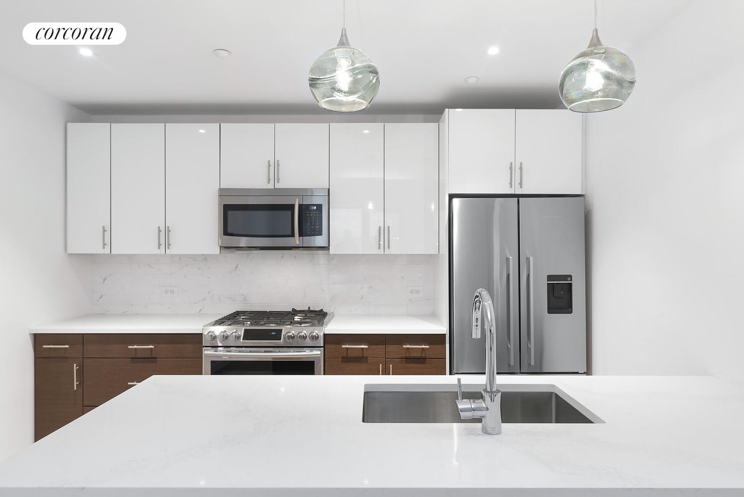 #4 photo, 287 PACIFIC Street, Boerum Hill , NY 11201