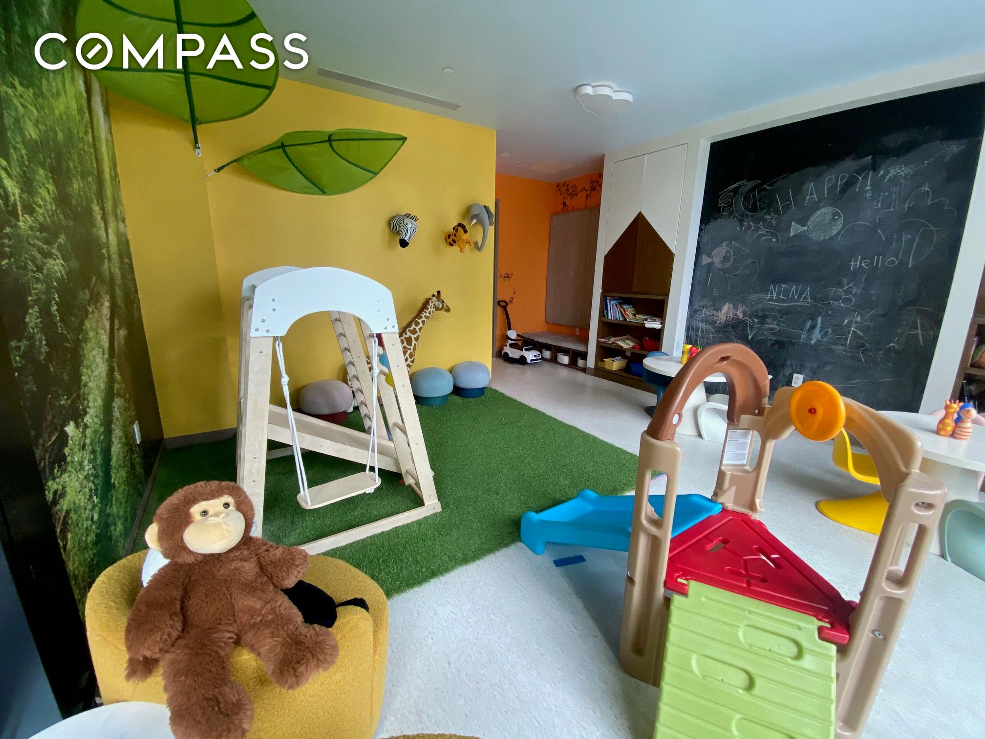 #13 photo, 45-30 Pearson Street, Long Island City , NY 11101