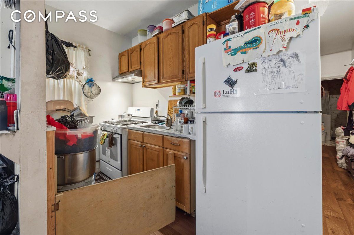 #10 photo, 956 E 87th Street, Бруклин ‖ Canarsie , NY 11236