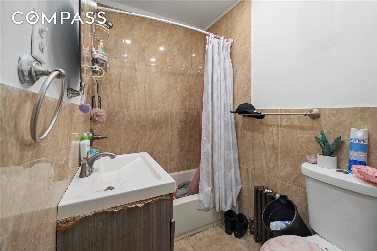 #8 photo, 956 E 87th Street, Бруклин ‖ Canarsie , NY 11236