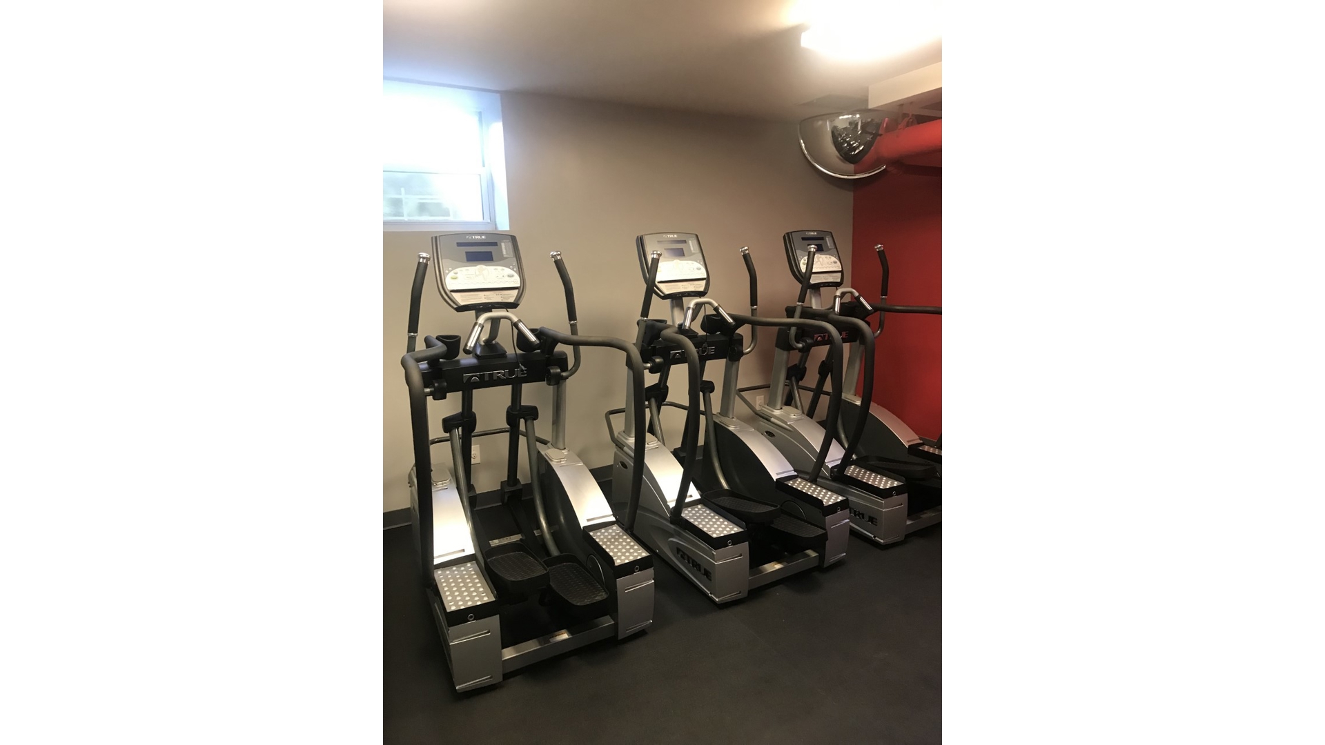 #21 photo, 112-20 72ND Drive, 皇后区 Forest Hills , NY 11375