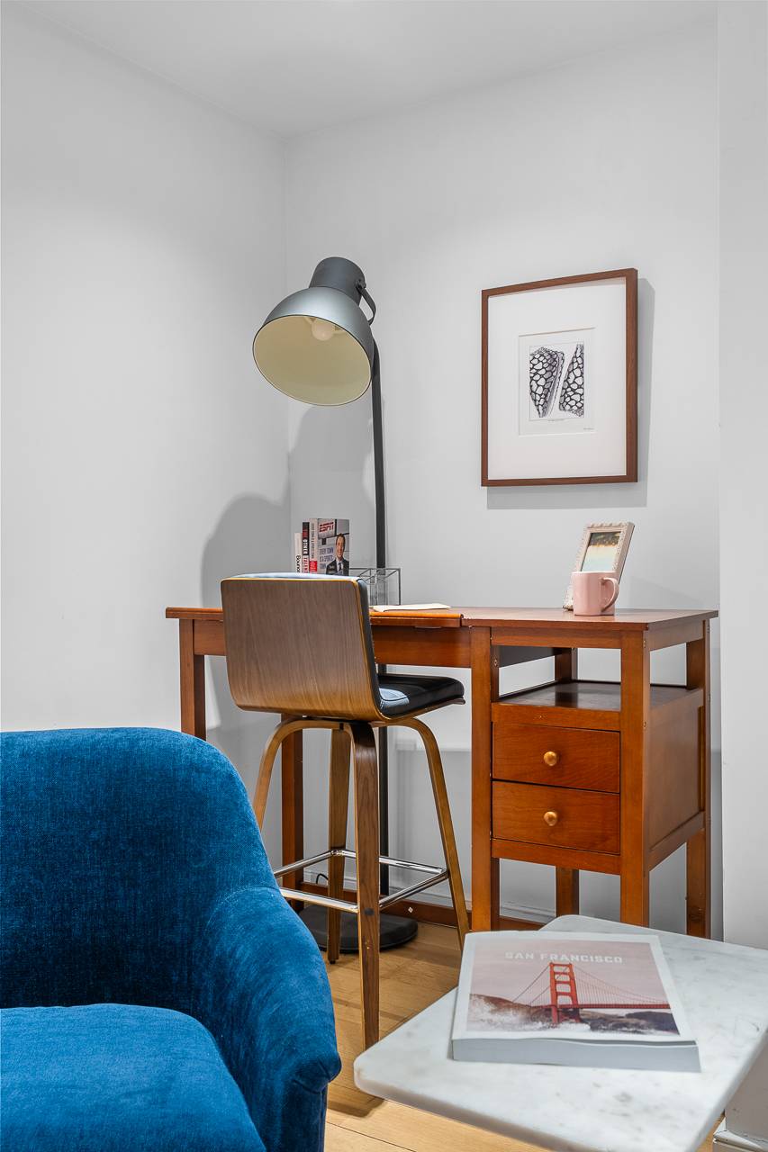 #13 photo, 225 E 19th Street, Gramercy Park , NY 10003