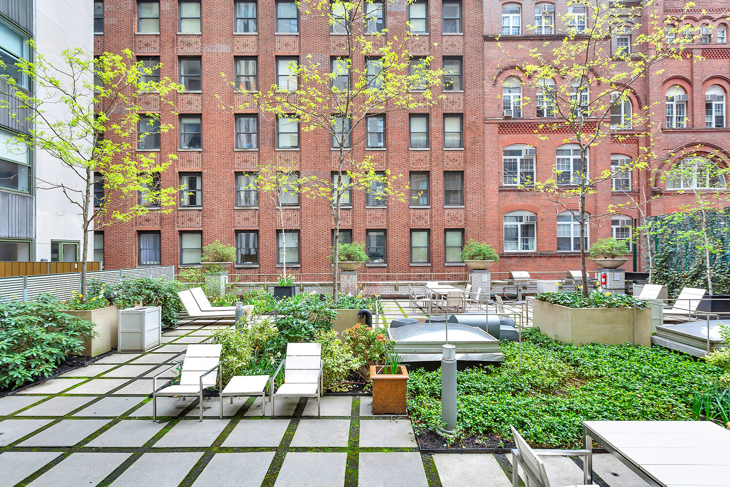 #15 photo, 99 JOHN Street, South Street Seaport , NY 10038