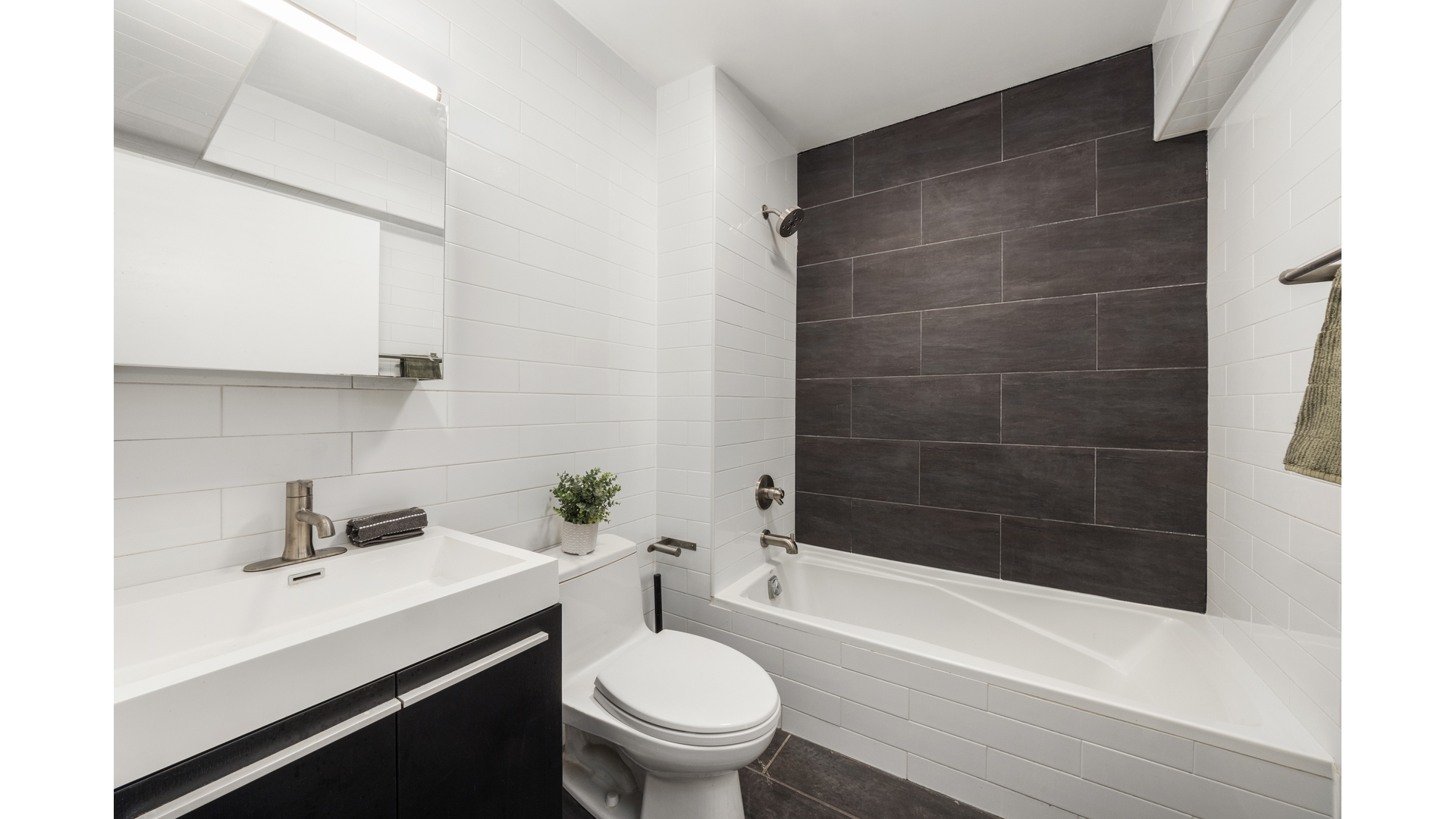 #7 photo, 97 WAVERLY Avenue, Clinton Hill , NY 11205