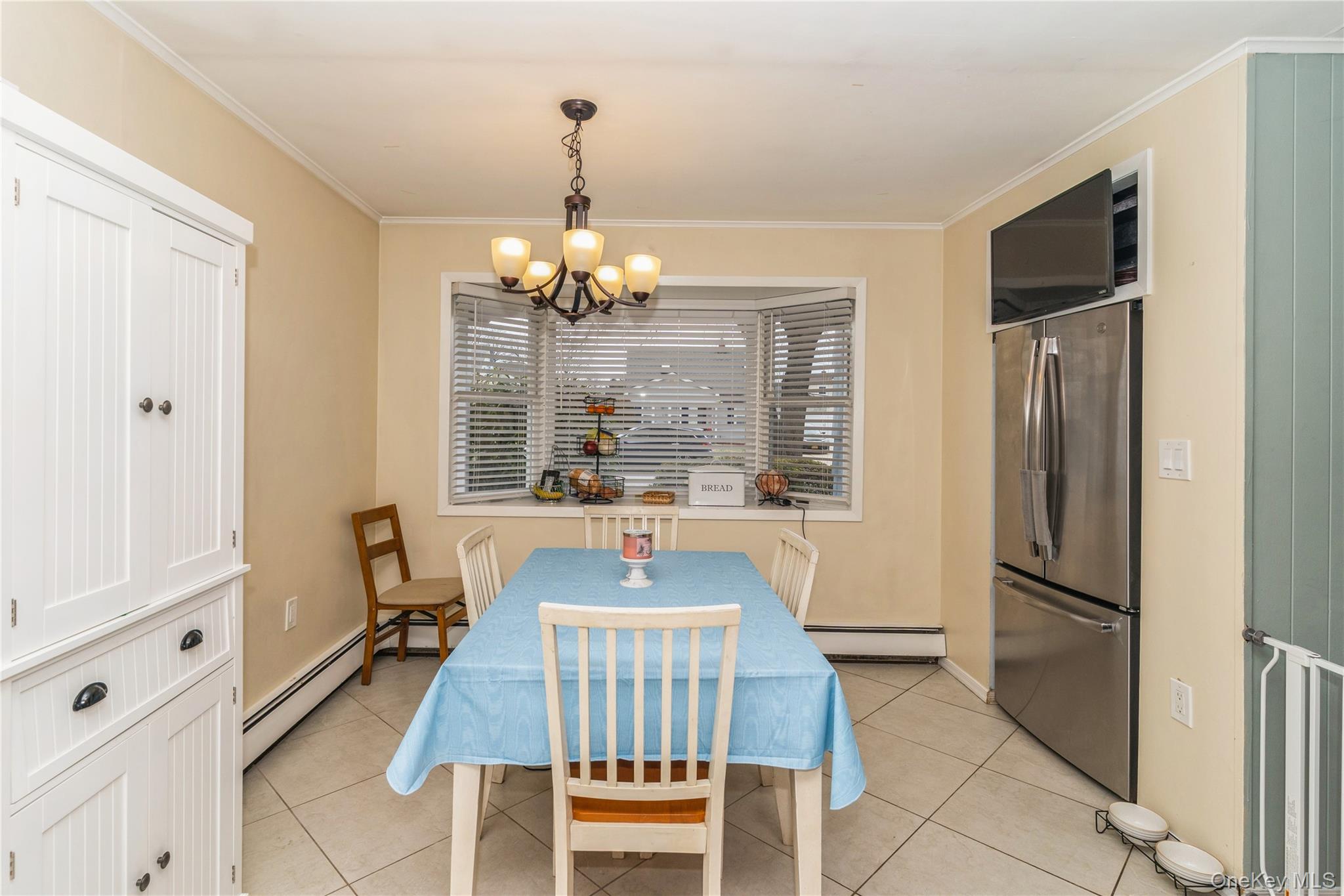 #9 photo, 20 Peacock Lane, ناسو Levittown , NY 11756