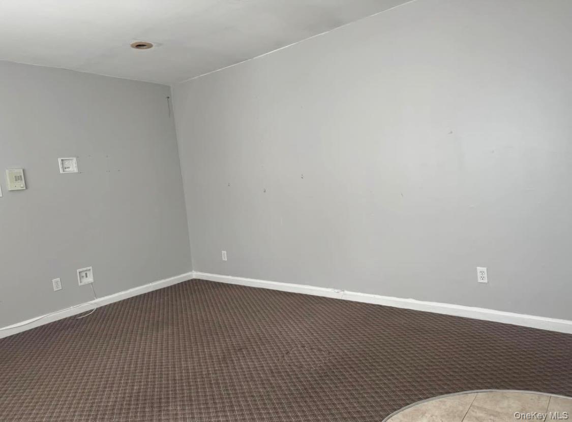 #4 photo, 202 N Idaho Ave, North Massapequa , NY 11758