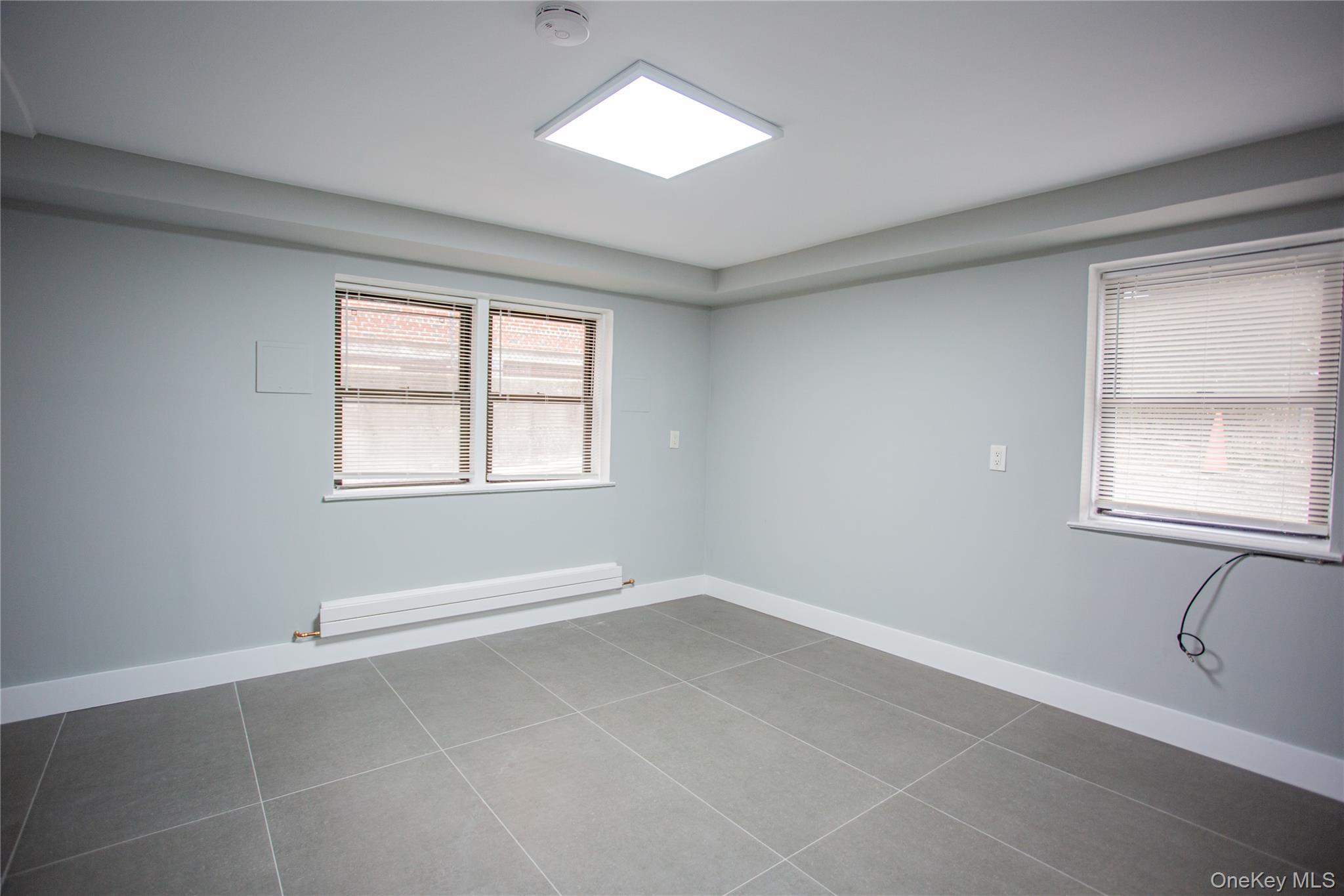 #7 photo, 470 E Broadway, ناسو Long Beach , NY 11561