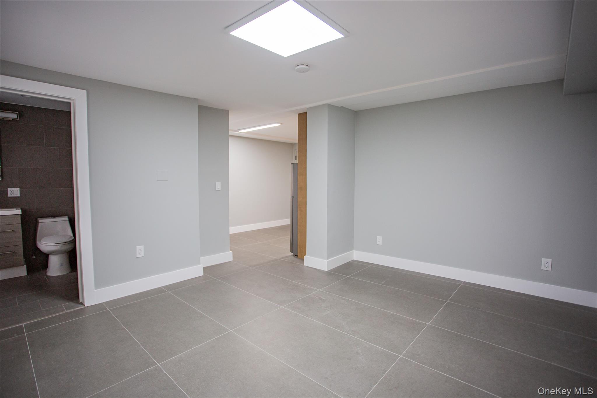 #9 photo, 470 E Broadway, ناسو Long Beach , NY 11561