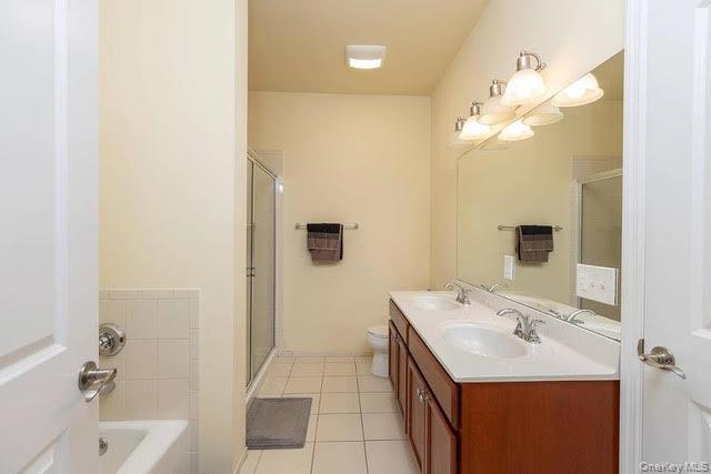 #5 photo, 31 Barley Lane, سوفولك Patchogue , NY 11772