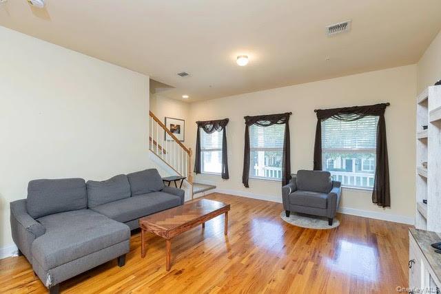 #7 photo, 31 Barley Lane, سوفولك Patchogue , NY 11772