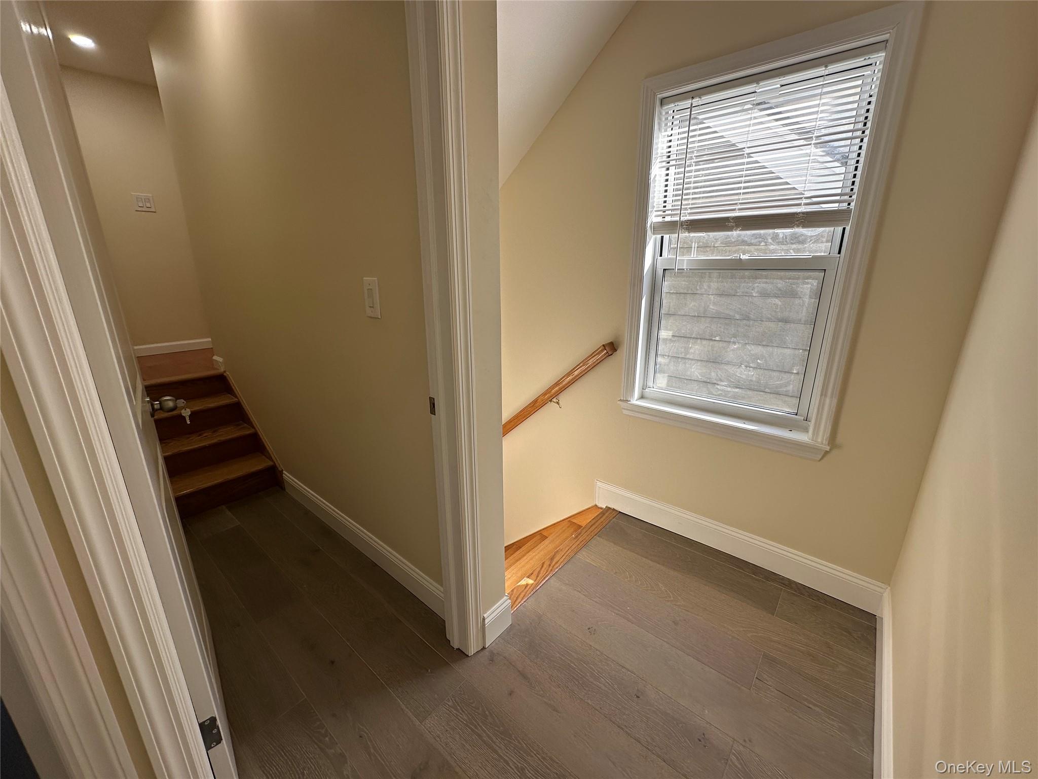 #14 photo, 61-12 160th Street, Куинс ‖ Fresh Meadows , NY 11365