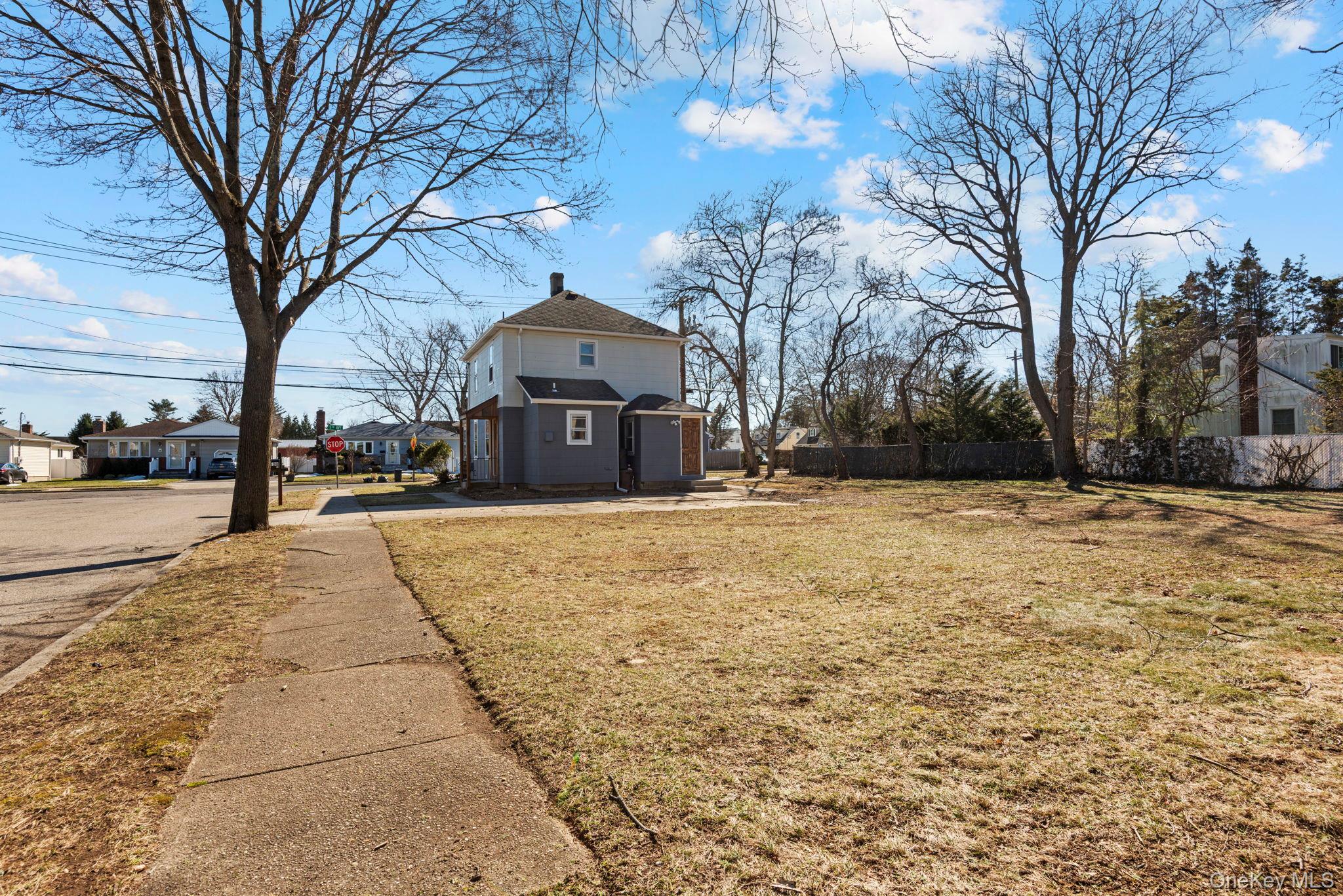 #6 photo, 500 5th Avenue, Саффолк ‖ East Northport , NY 11731