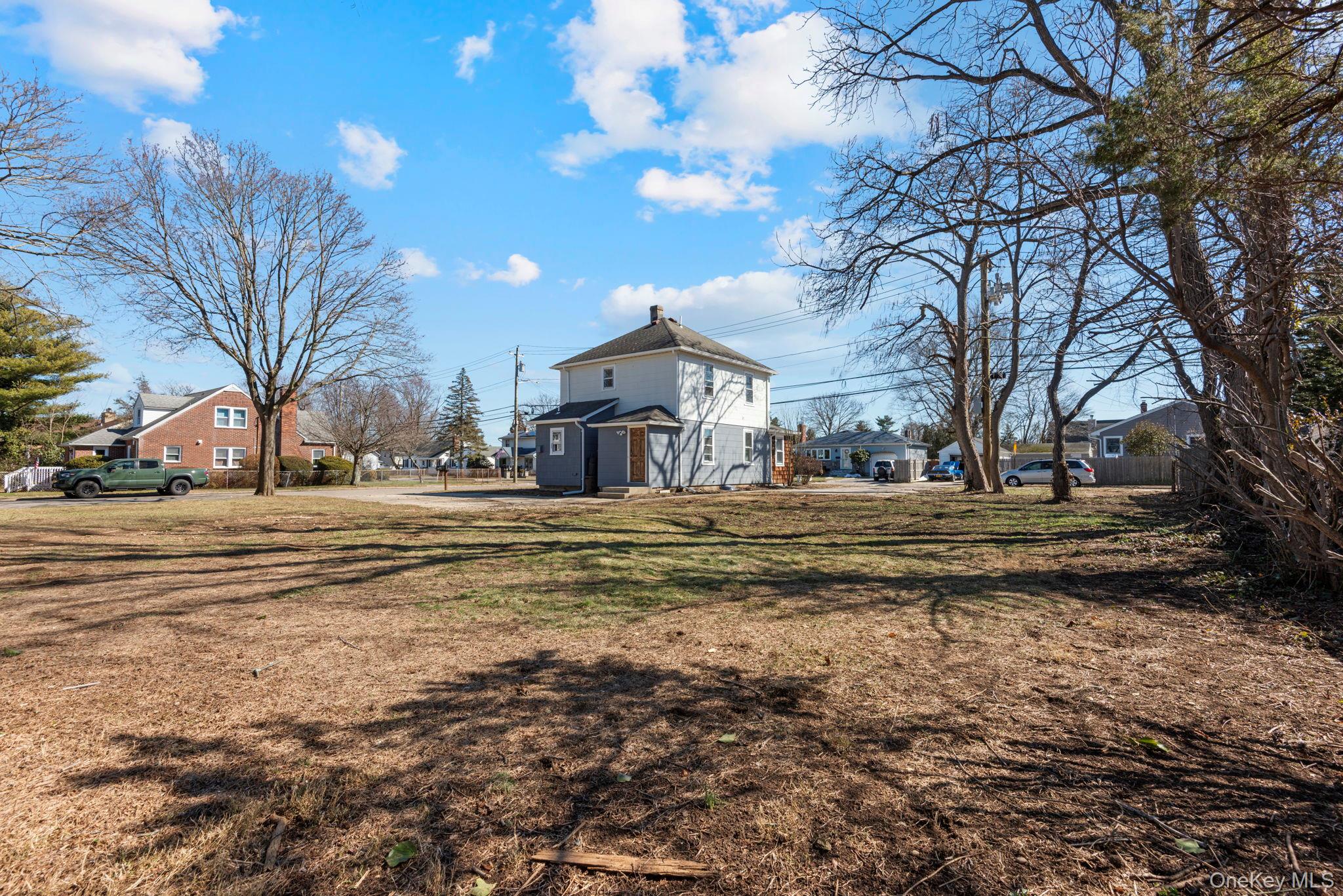 #7 photo, 500 5th Avenue, Саффолк ‖ East Northport , NY 11731