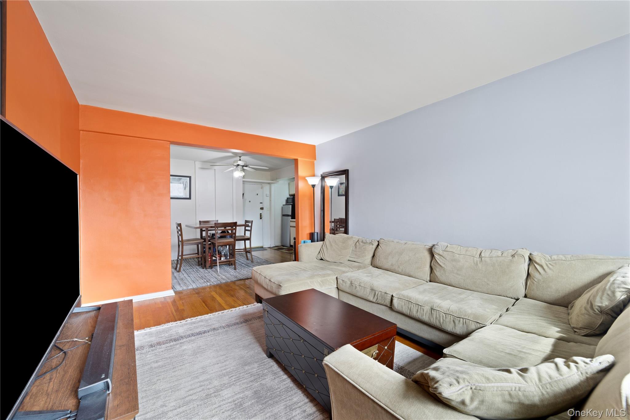 #9 photo, 73-11 Bell Boulevard, Oakland Gardens , NY 11364