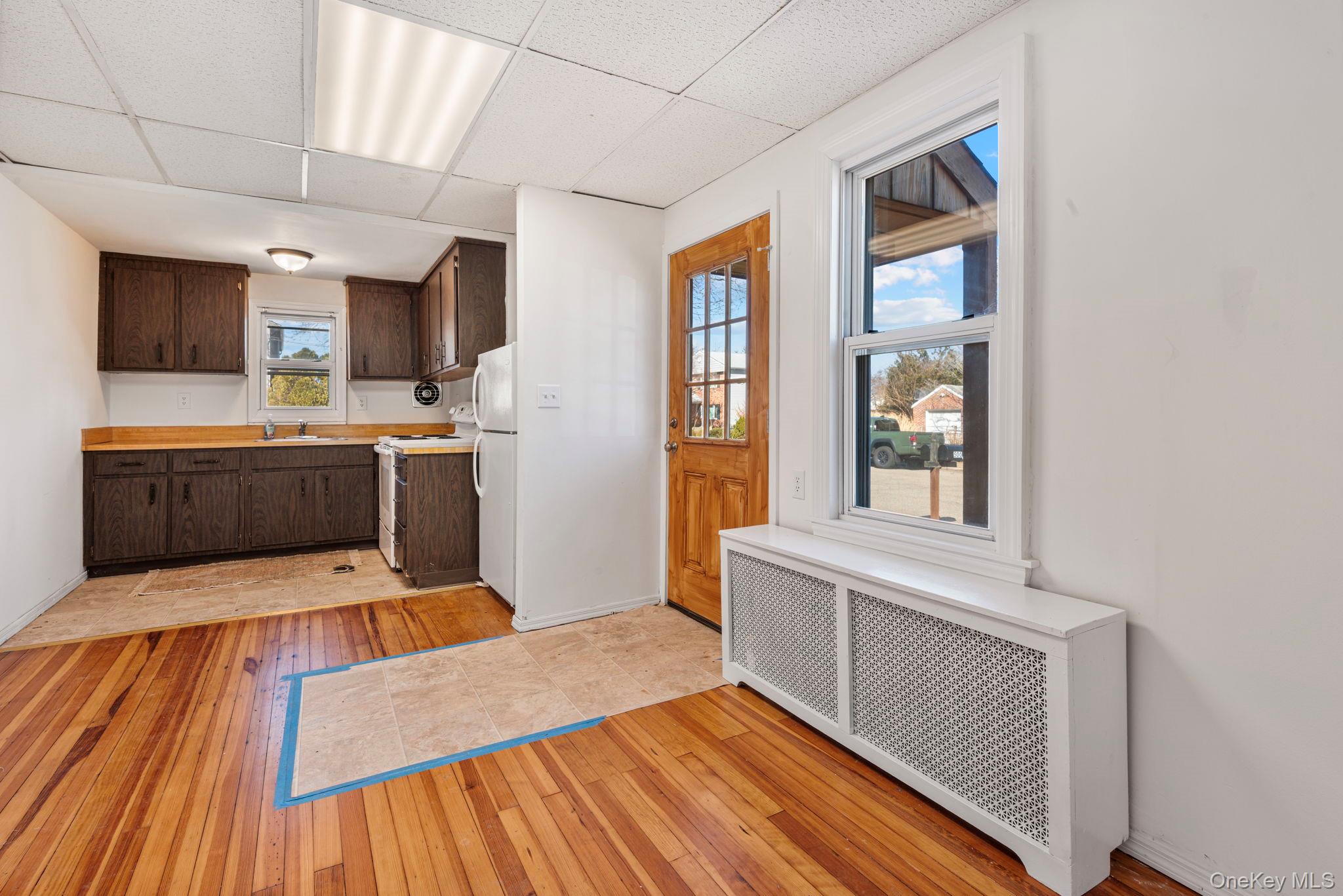 #12 photo, 500 5th Avenue, Саффолк ‖ East Northport , NY 11731