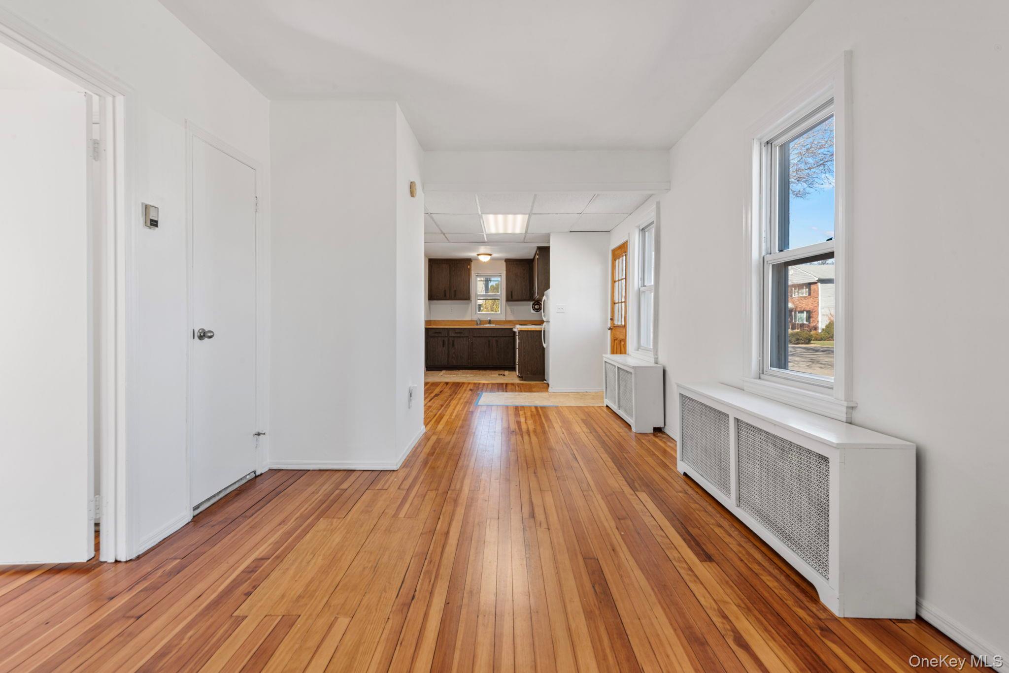 #16 photo, 500 5th Avenue, Саффолк ‖ East Northport , NY 11731