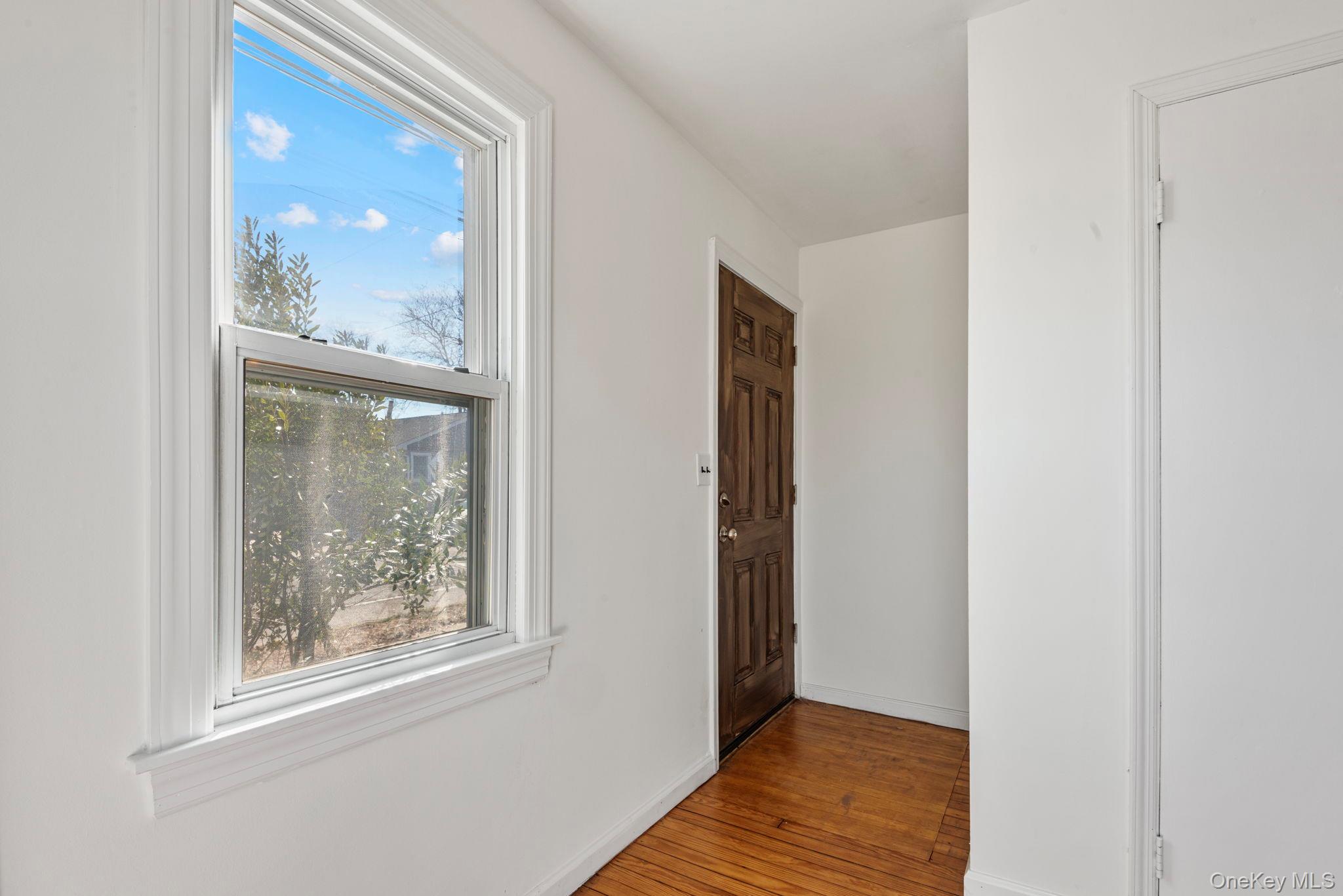 #18 photo, 500 5th Avenue, Саффолк ‖ East Northport , NY 11731