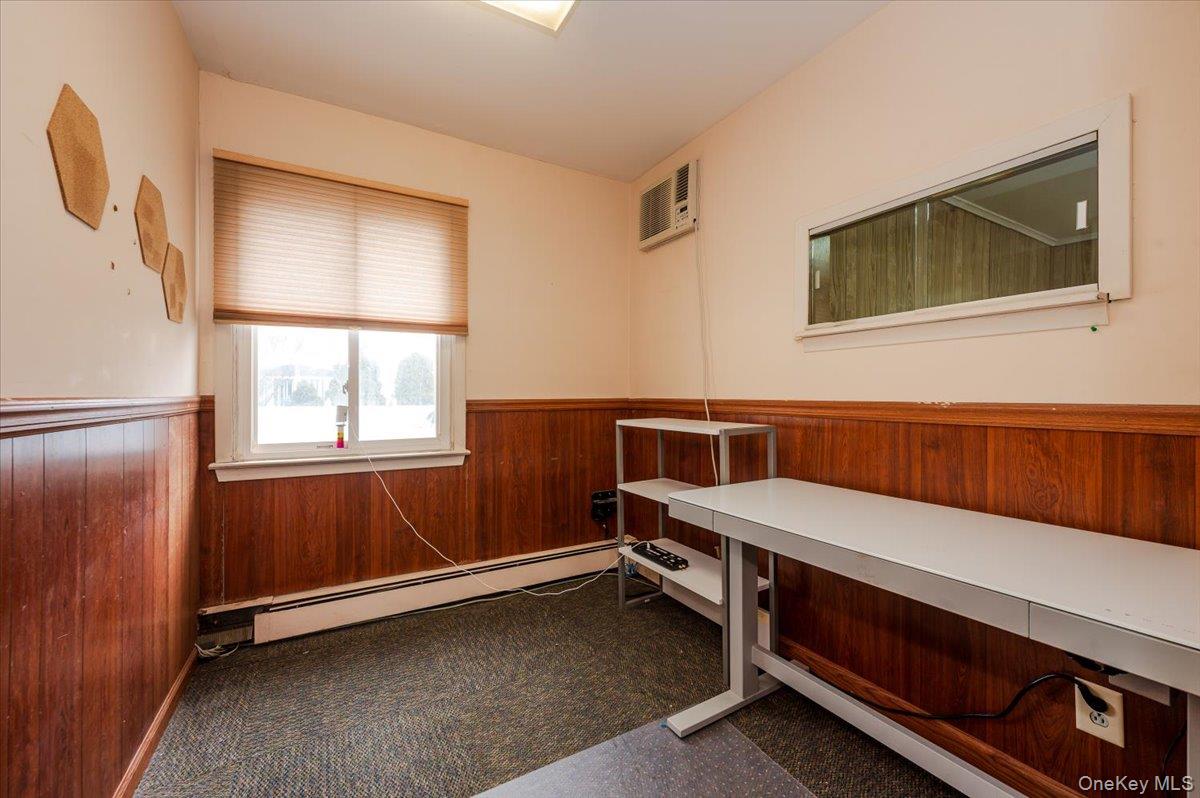 #18 photo, 930 Sunrise Highway, North Babylon , NY 11704