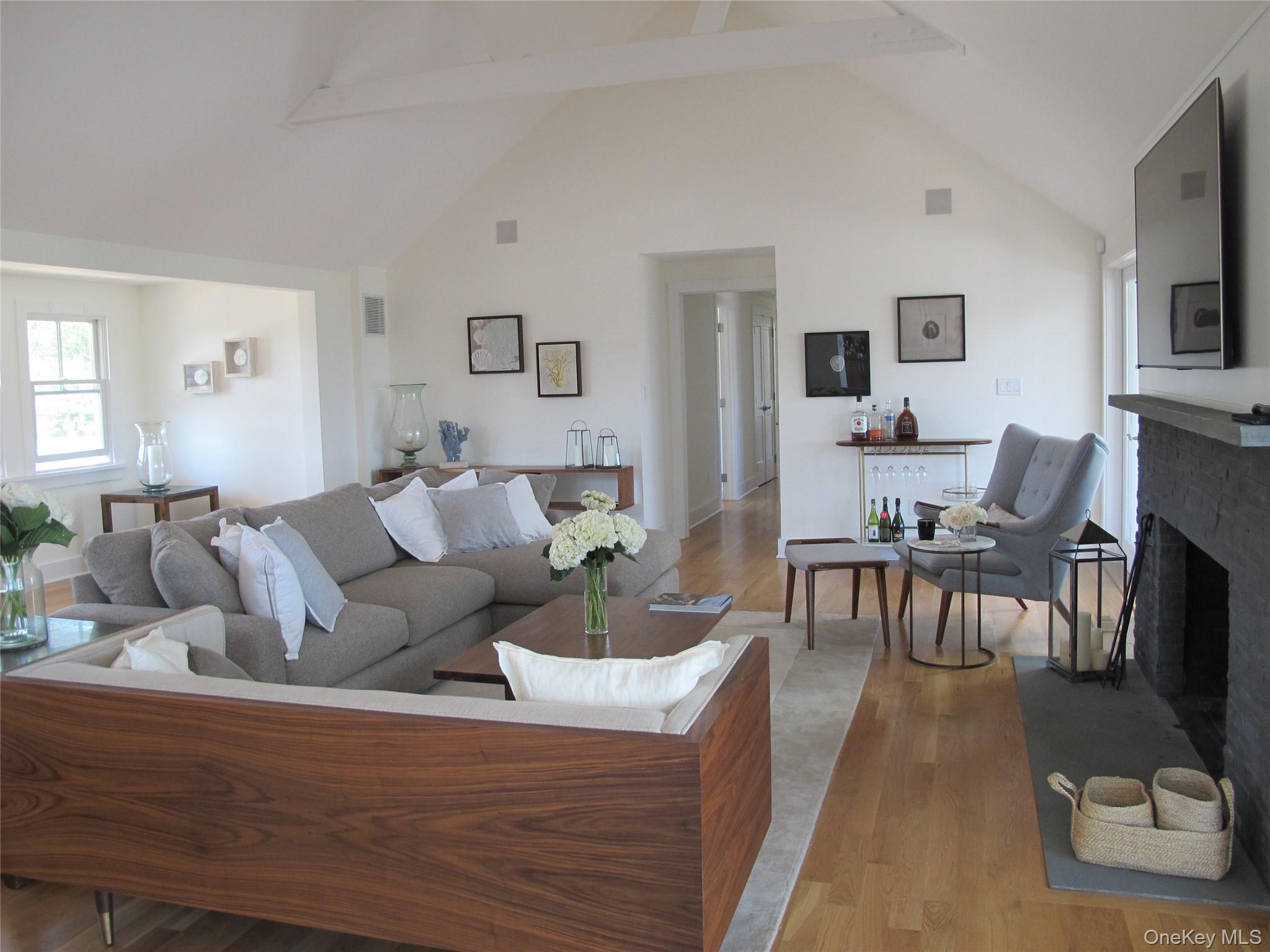 #10 photo, 40 Tuthill Point Road, सफ़ोक काउंटी East Moriches , NY 11940