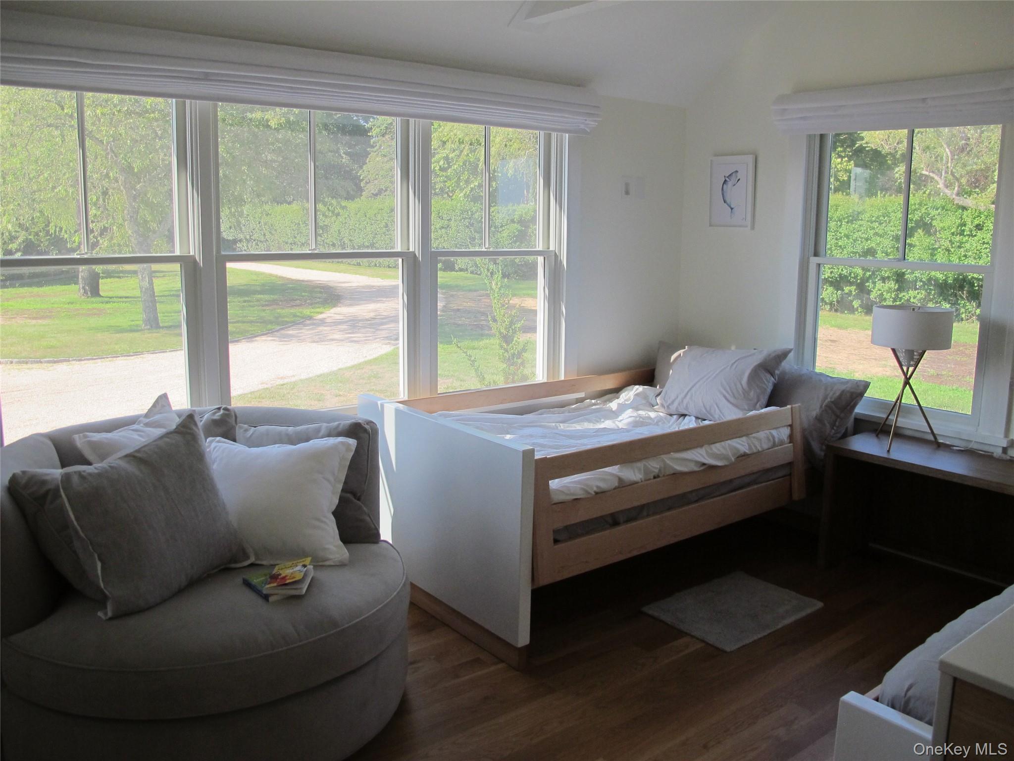 #16 photo, 40 Tuthill Point Road, सफ़ोक काउंटी East Moriches , NY 11940