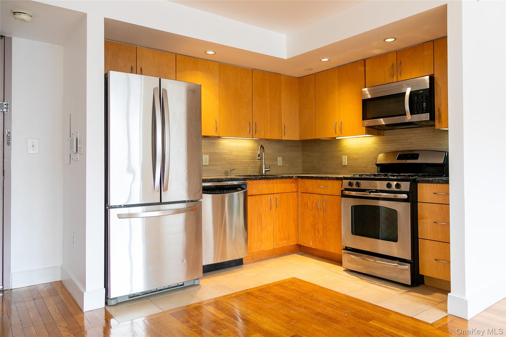 #2 photo, 362 Saint Nicholas Avenue, New York (Manhattan) , NY 10027