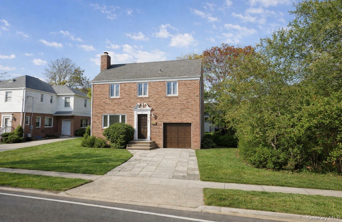 #1 photo, 770 Broadway, Woodmere , NY 11598