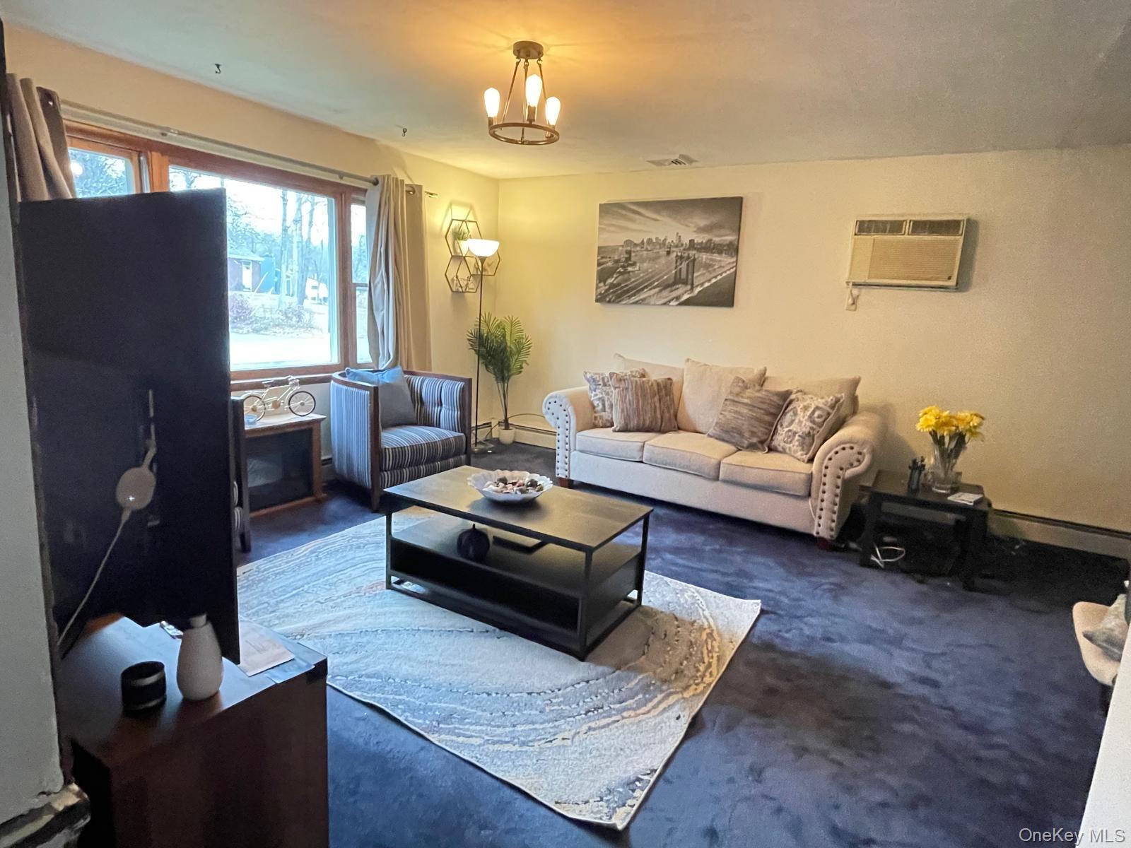 #18 photo, 8 Albie Drive, Hyde Park , NY 12538