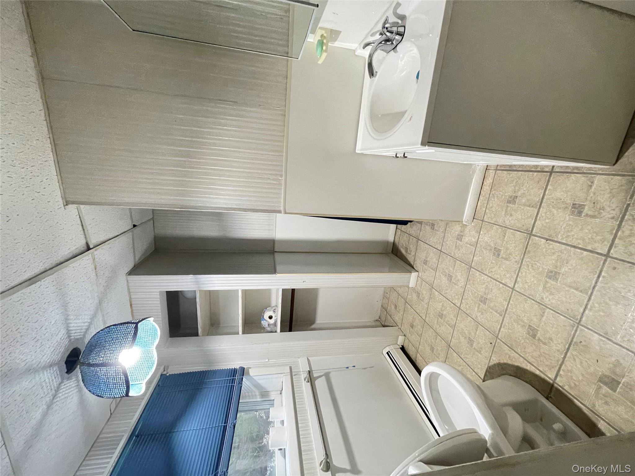 #9 photo, 8 Albie Drive, Hyde Park , NY 12538