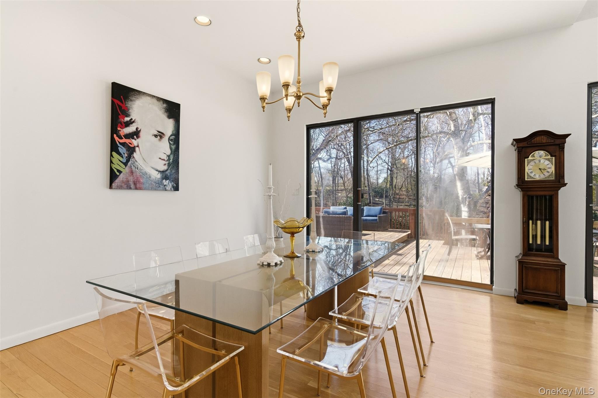 #10 photo, 5 Waterford Way, नासाउ काउंटी Syosset , NY 11791