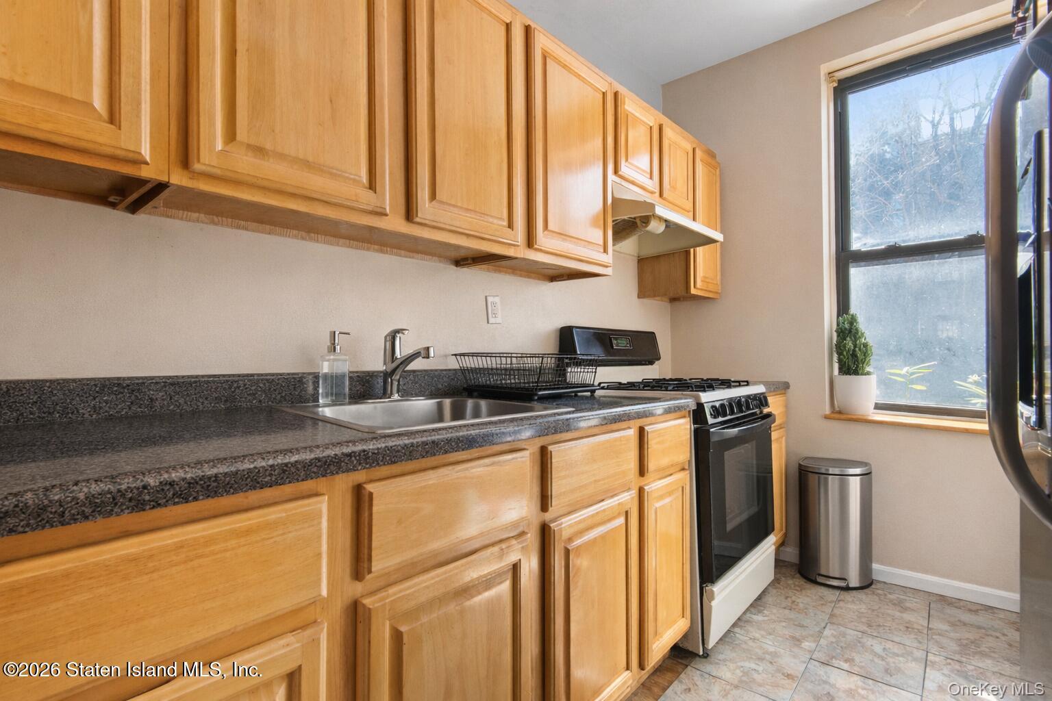 #12 photo, 244 45th Street, Бруклин ‖ Brooklyn , NY 11220