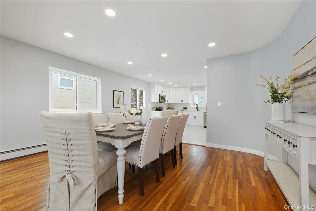 #12 photo, 557 Southside Avenue, Freeport , NY 11520