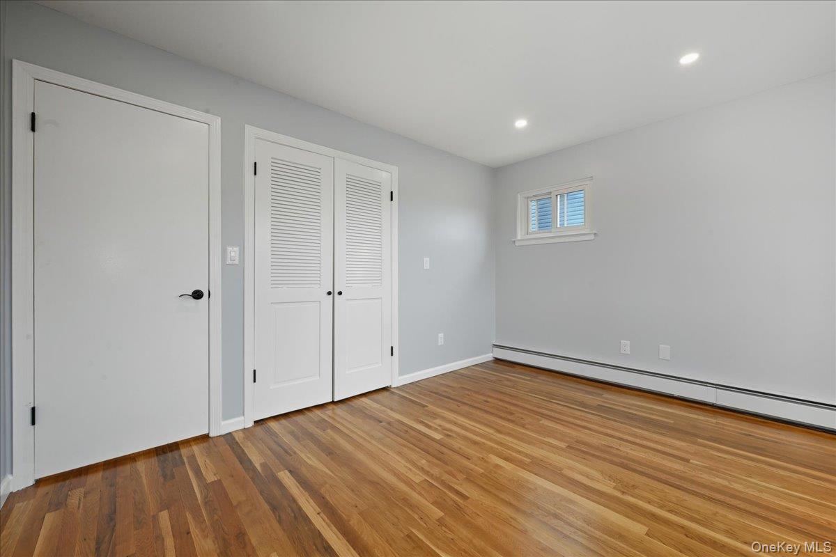 #20 photo, 557 Southside Avenue, Freeport , NY 11520