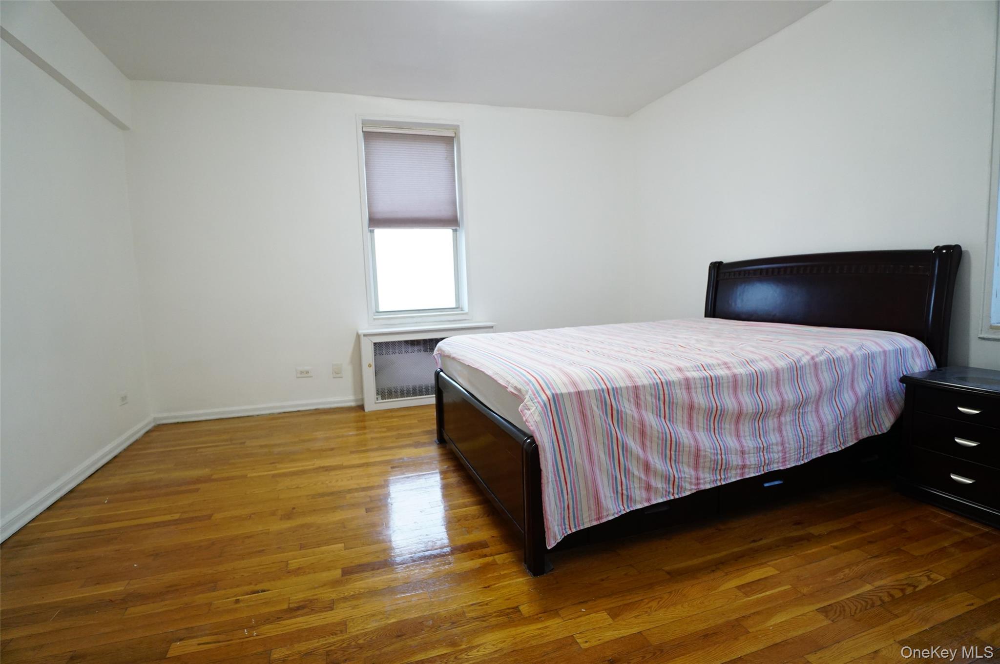 #16 photo, 65-10 108 Street, كوينز Forest Hills , NY 11375