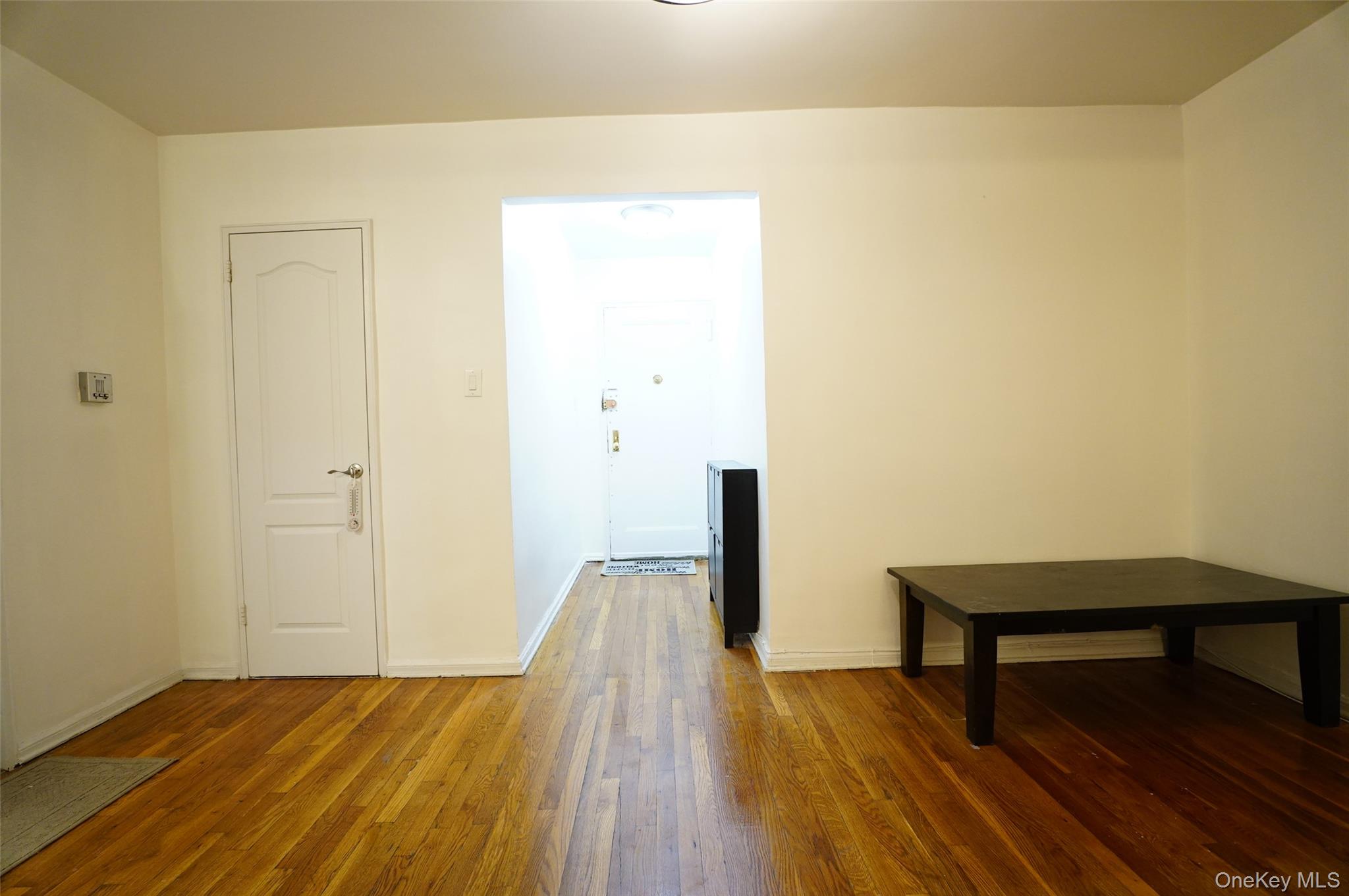 #5 photo, 65-10 108 Street, كوينز Forest Hills , NY 11375