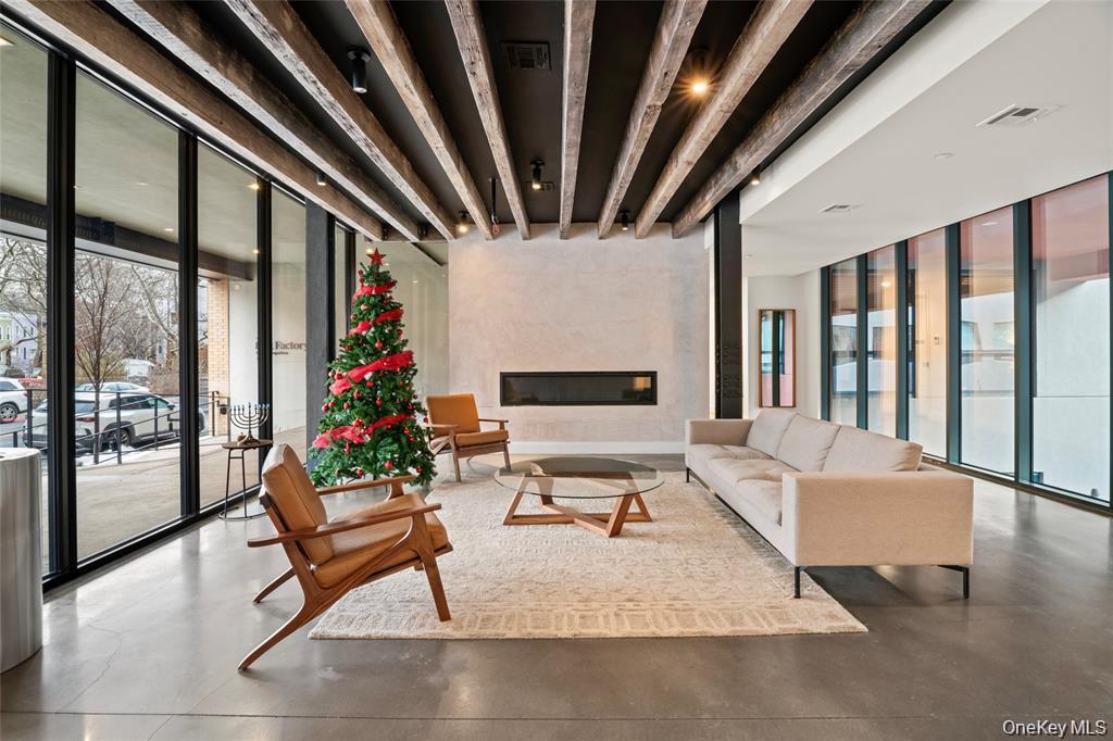 #12 photo, 850 Metropolitan Avenue, Brooklyn , NY 11211