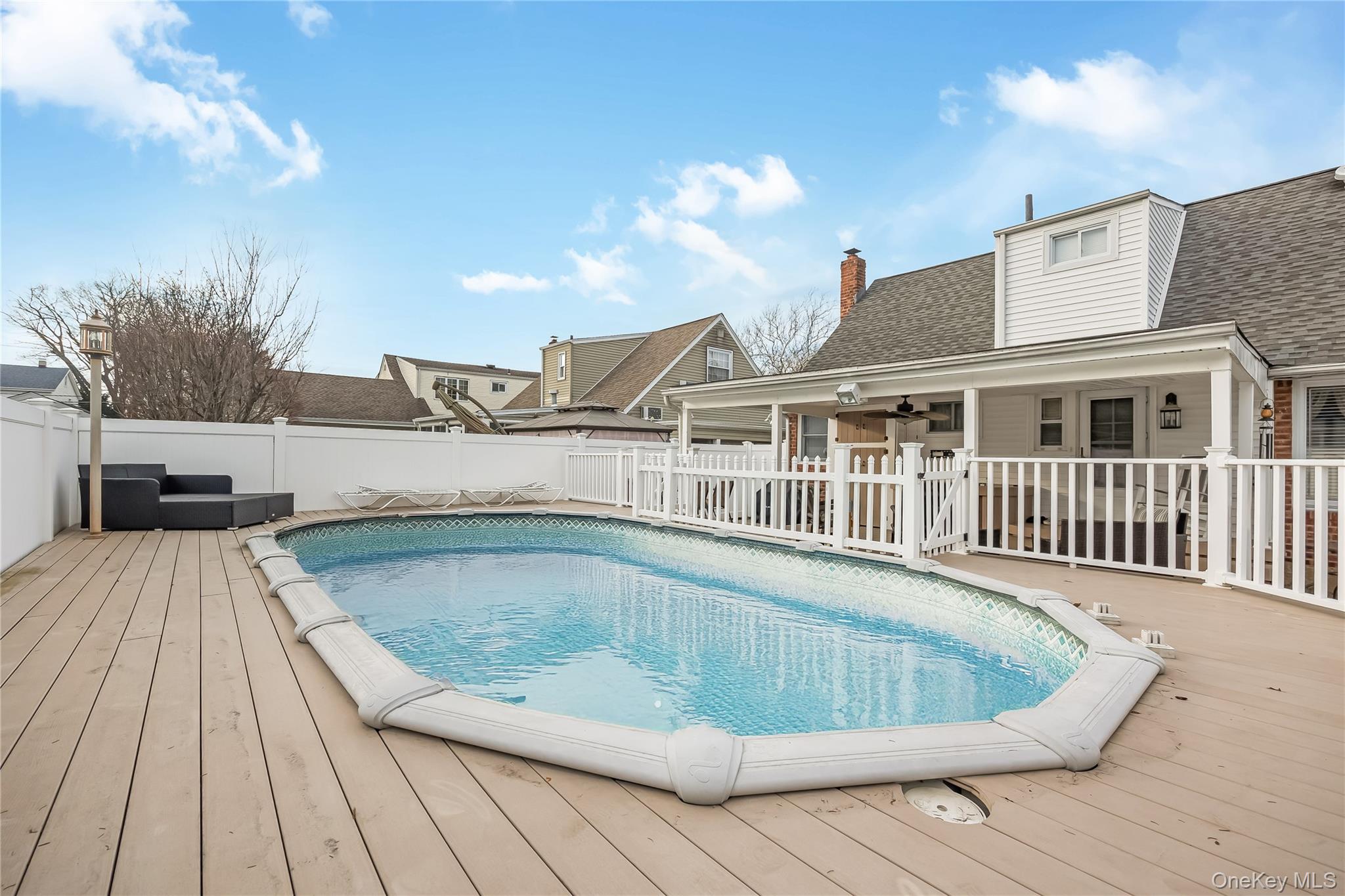 #8 photo, 75 N Sloan Drive, 長島 Valley Stream , NY 11580