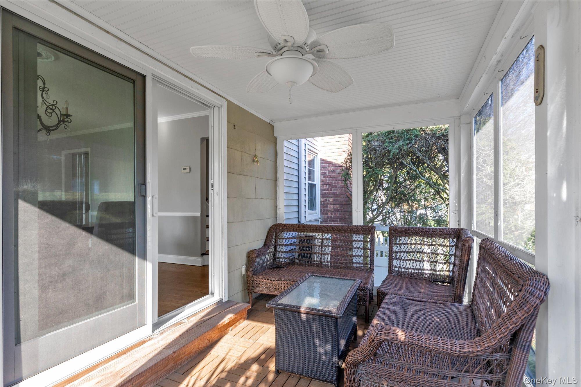 #11 photo, 7 Rutgers Place, ناسو Merrick , NY 11566