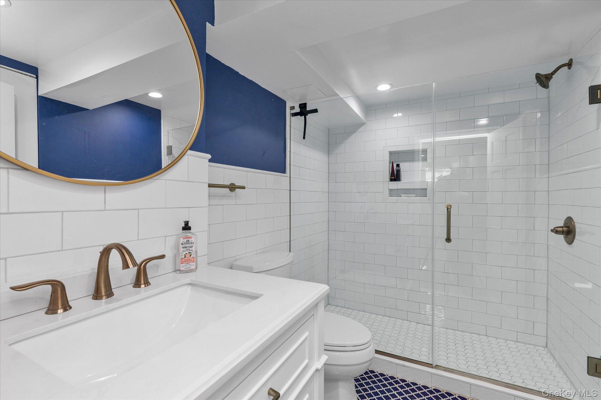 #19 photo, 7 Rutgers Place, ناسو Merrick , NY 11566