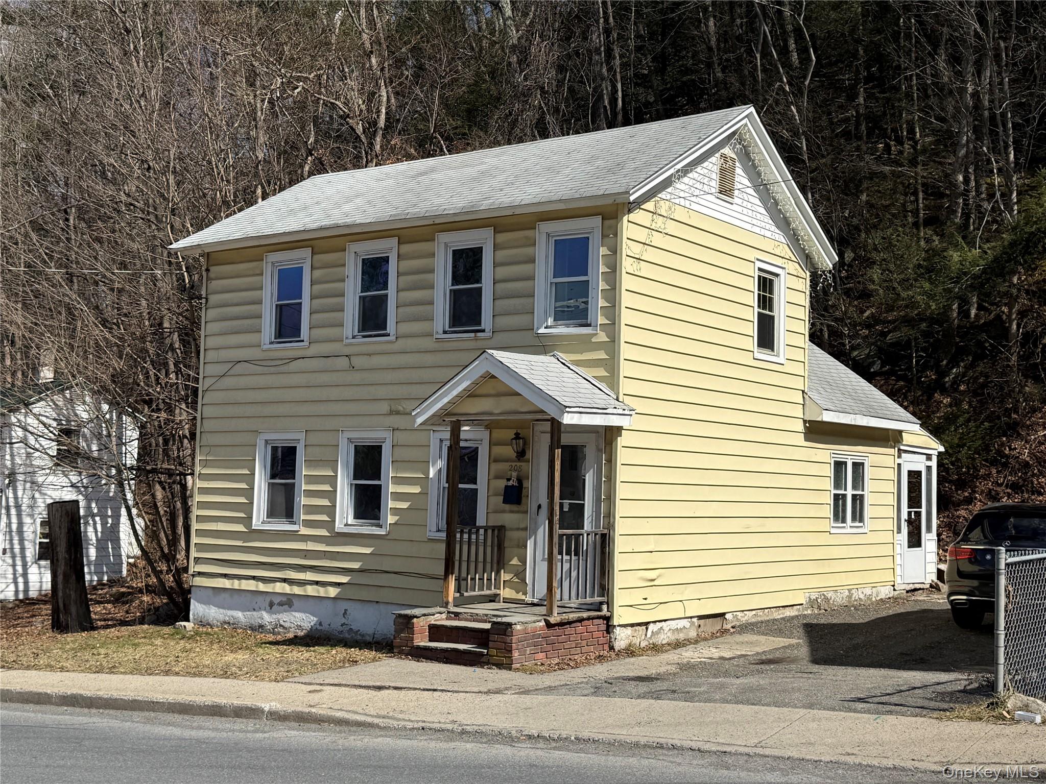 #1 photo, 208 Center Street, Ellenville , NY 12428