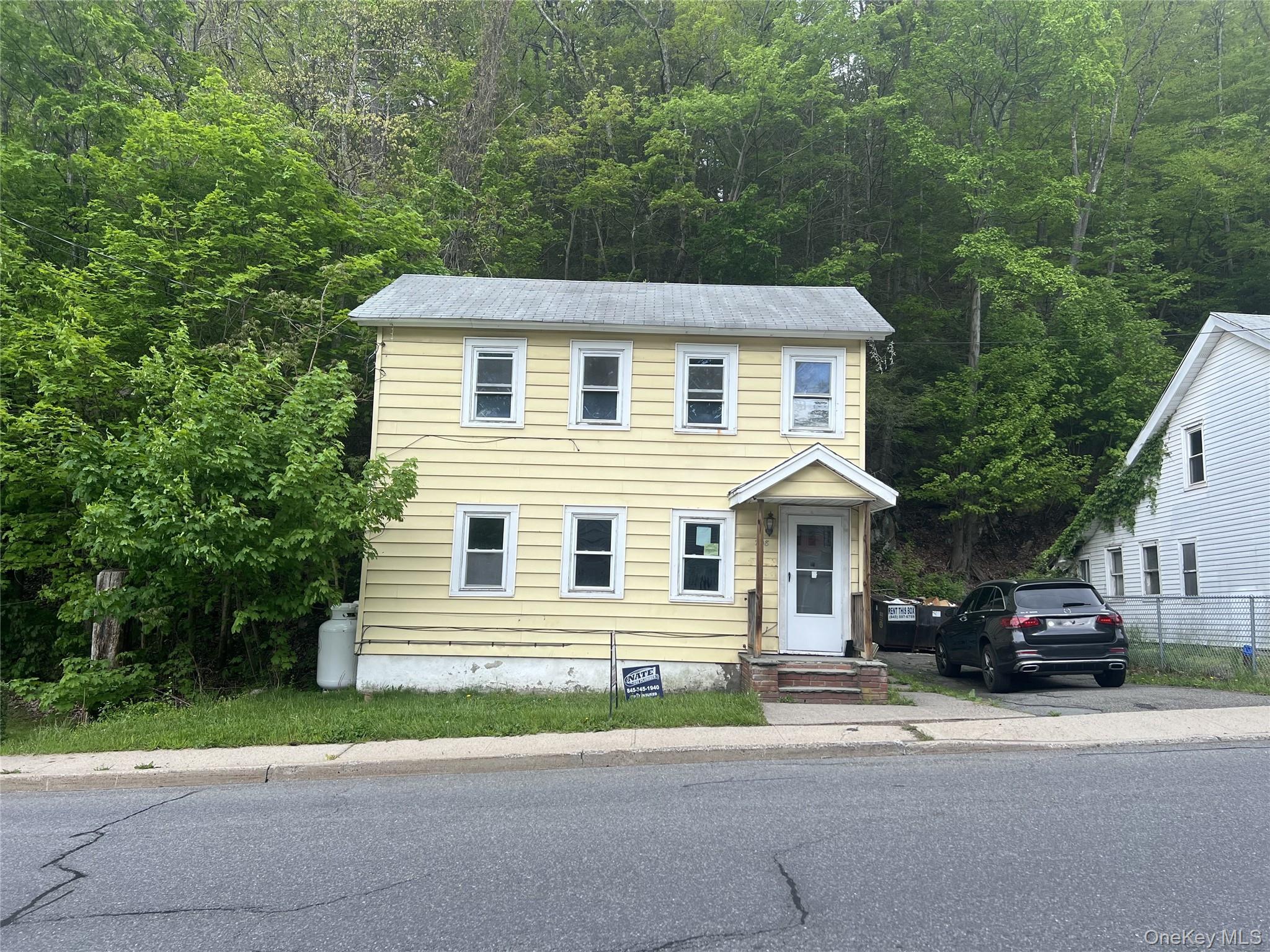 #2 photo, 208 Center Street, Ellenville , NY 12428