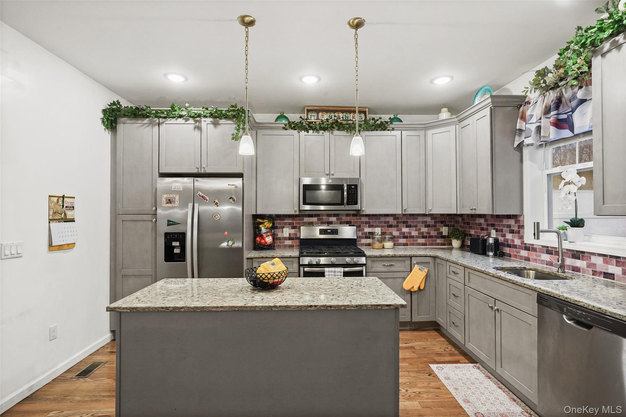 #3 photo, 28 Magnolia Park, 紐約州 Middletown , NY 10940