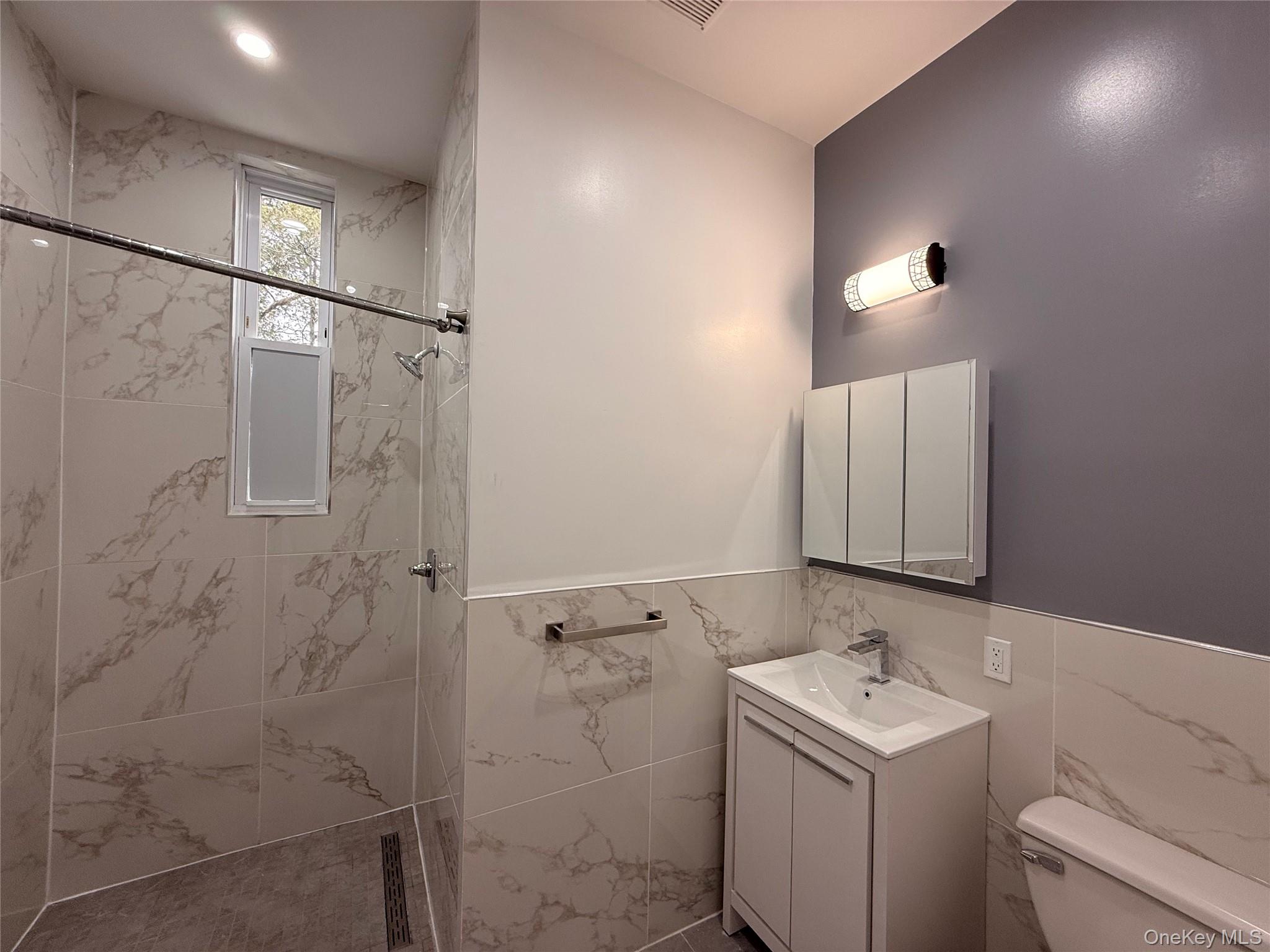 #9 photo, 222 Primrose Avenue, Mount Vernon , NY 10552